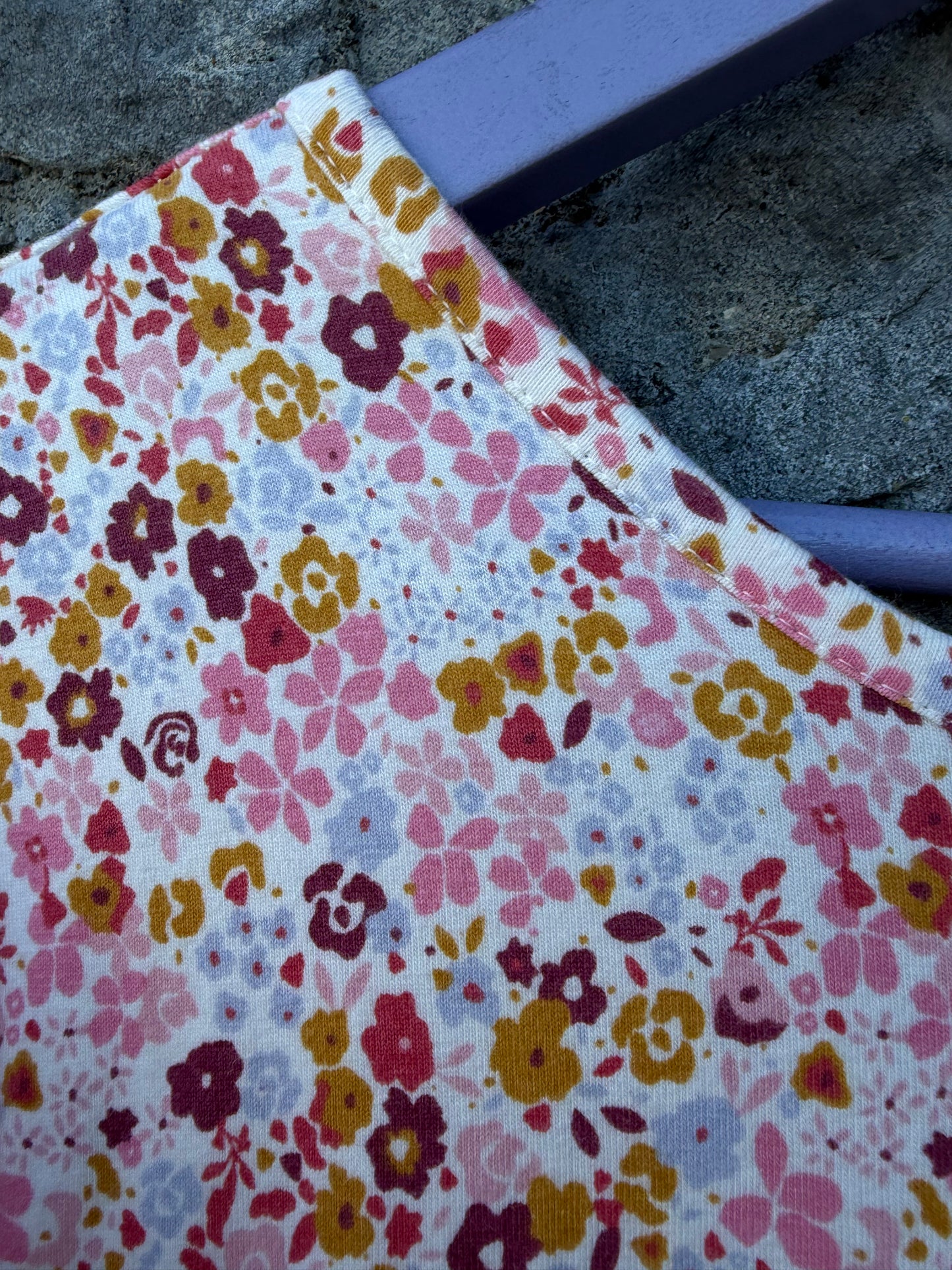 Colourful flowers dress  11-12y (146-152cm)