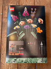 Load image into Gallery viewer, Lego Flower bouquet
