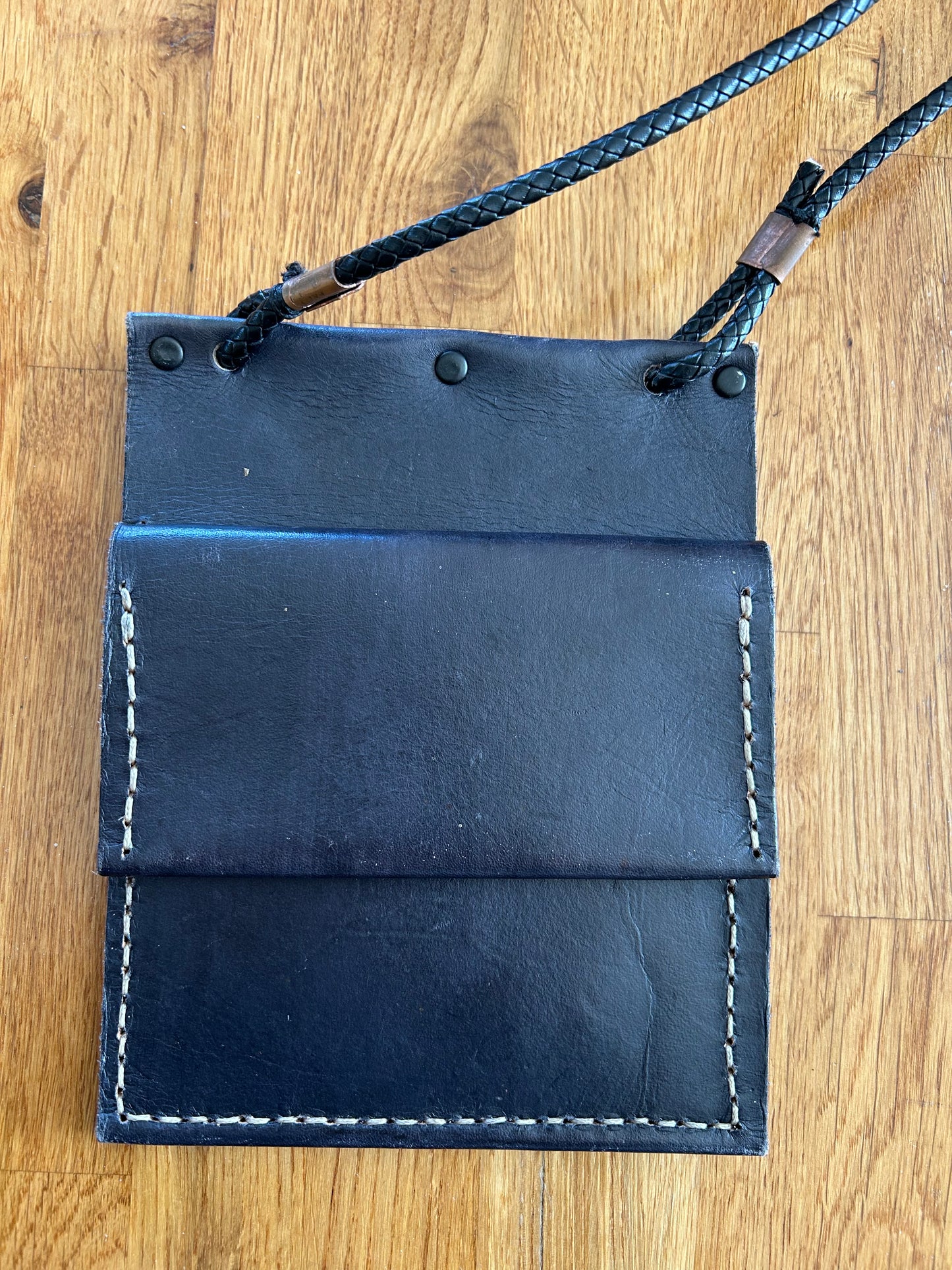 Small leather purse bag
