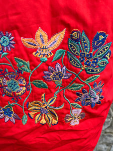 80s red embroidered jacket   12-13y (152-158cm)