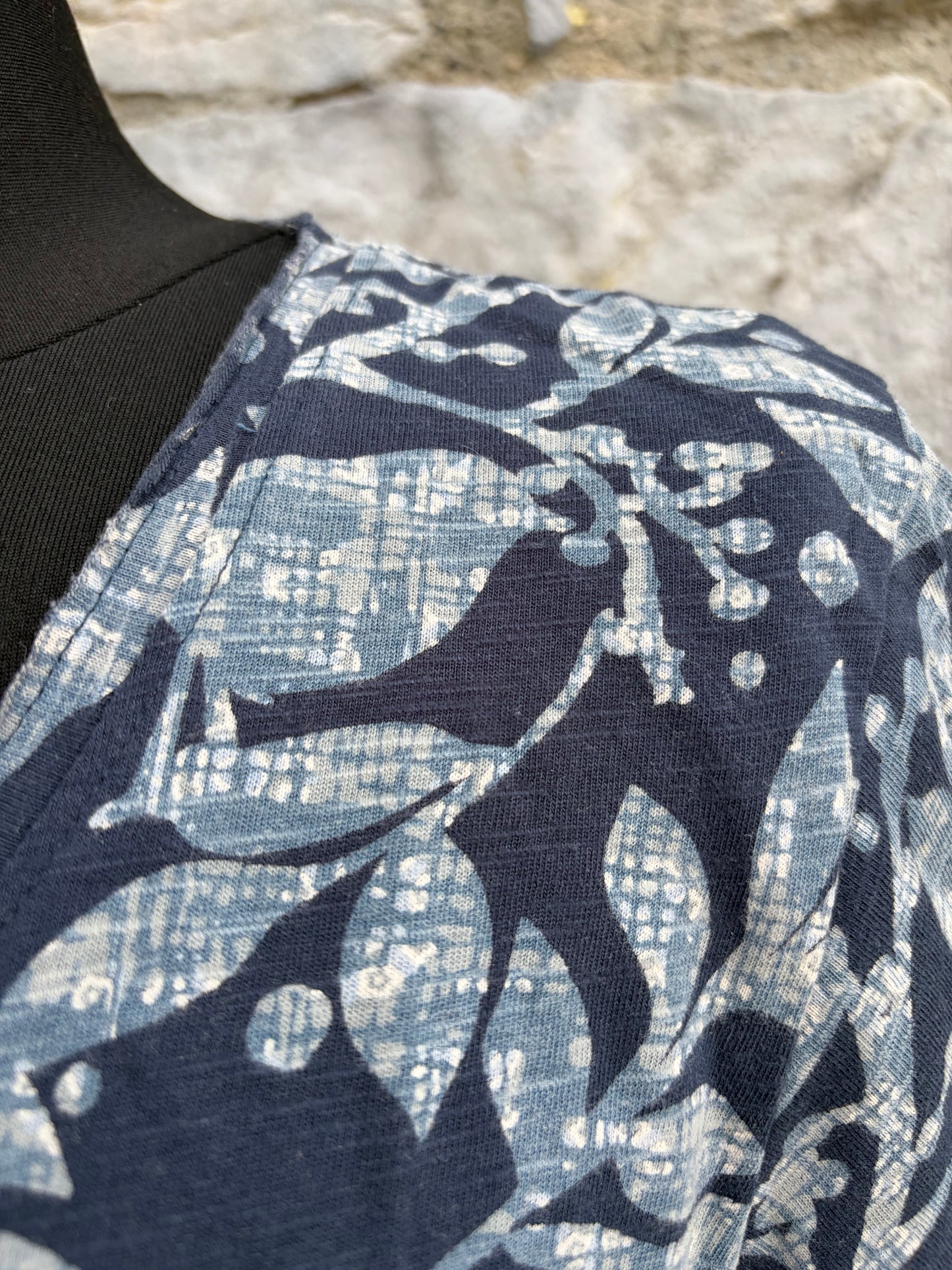 Grey&navy leaves T-shirt uk 10-12