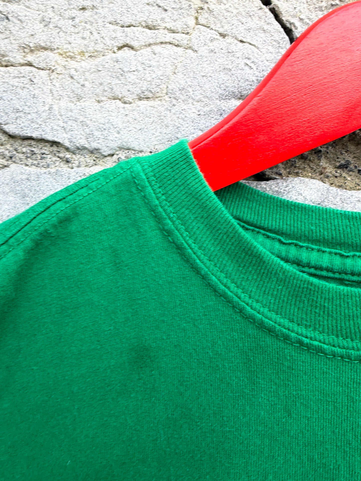 Awesome green T-shirt  4-5y (104-110cm)