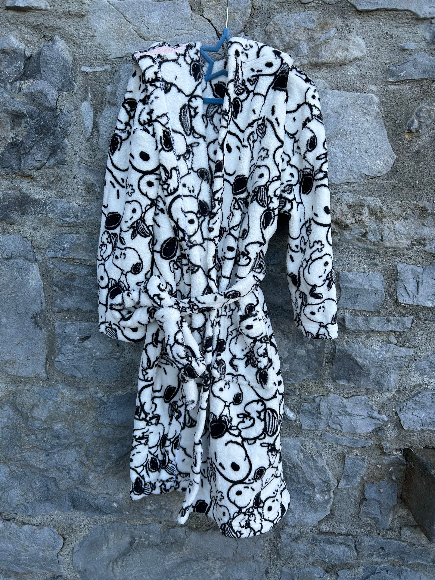 Peanut fluffy gown  9-10y (134-140cm)