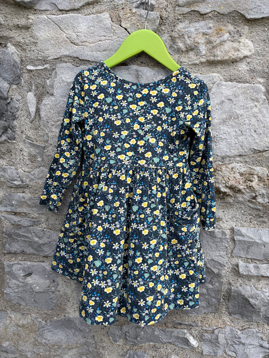 Yellow flowers navy dress 3-4y (98-104cm)