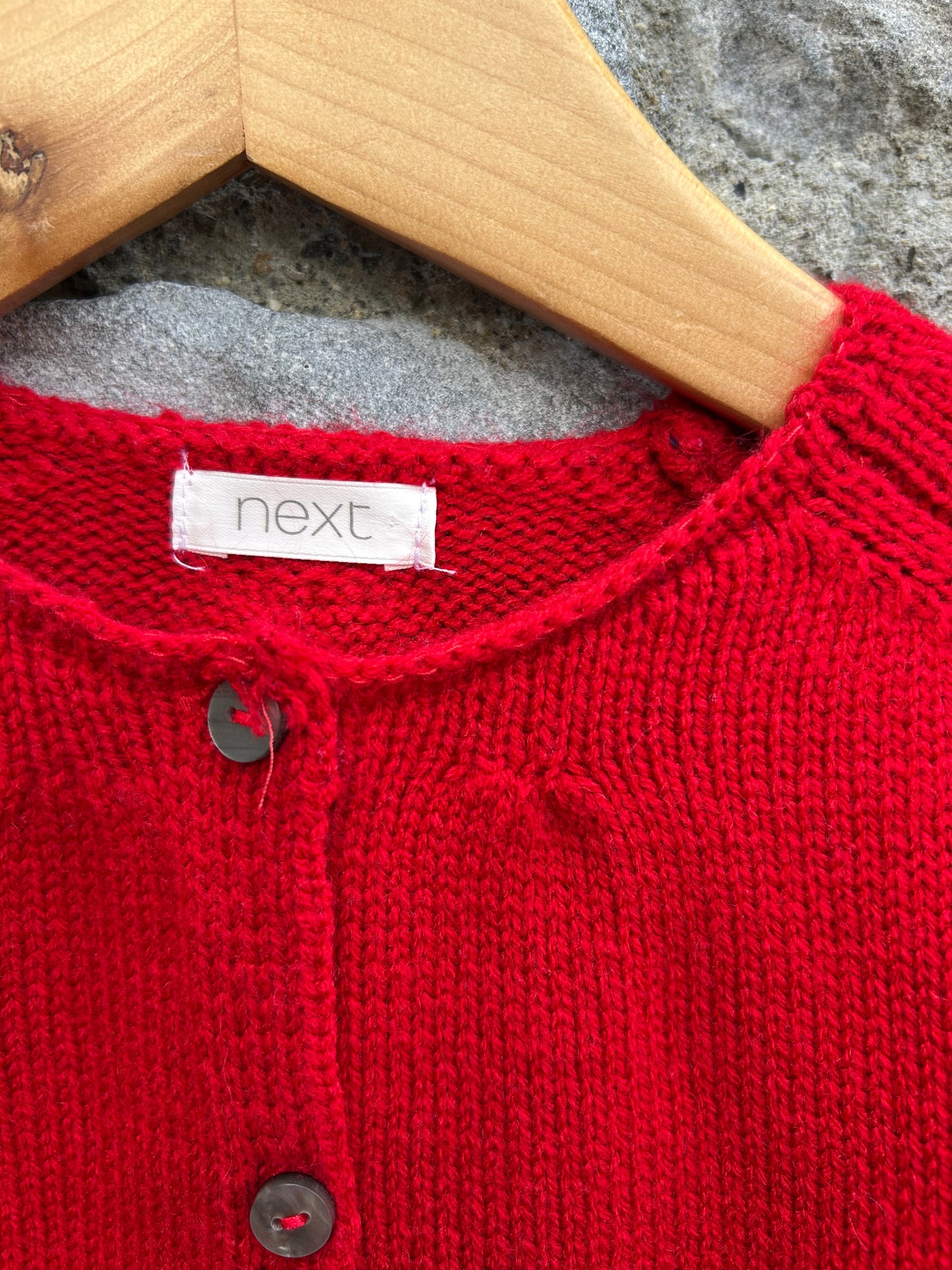 Red cardigan 4-5y (104-110cm)
