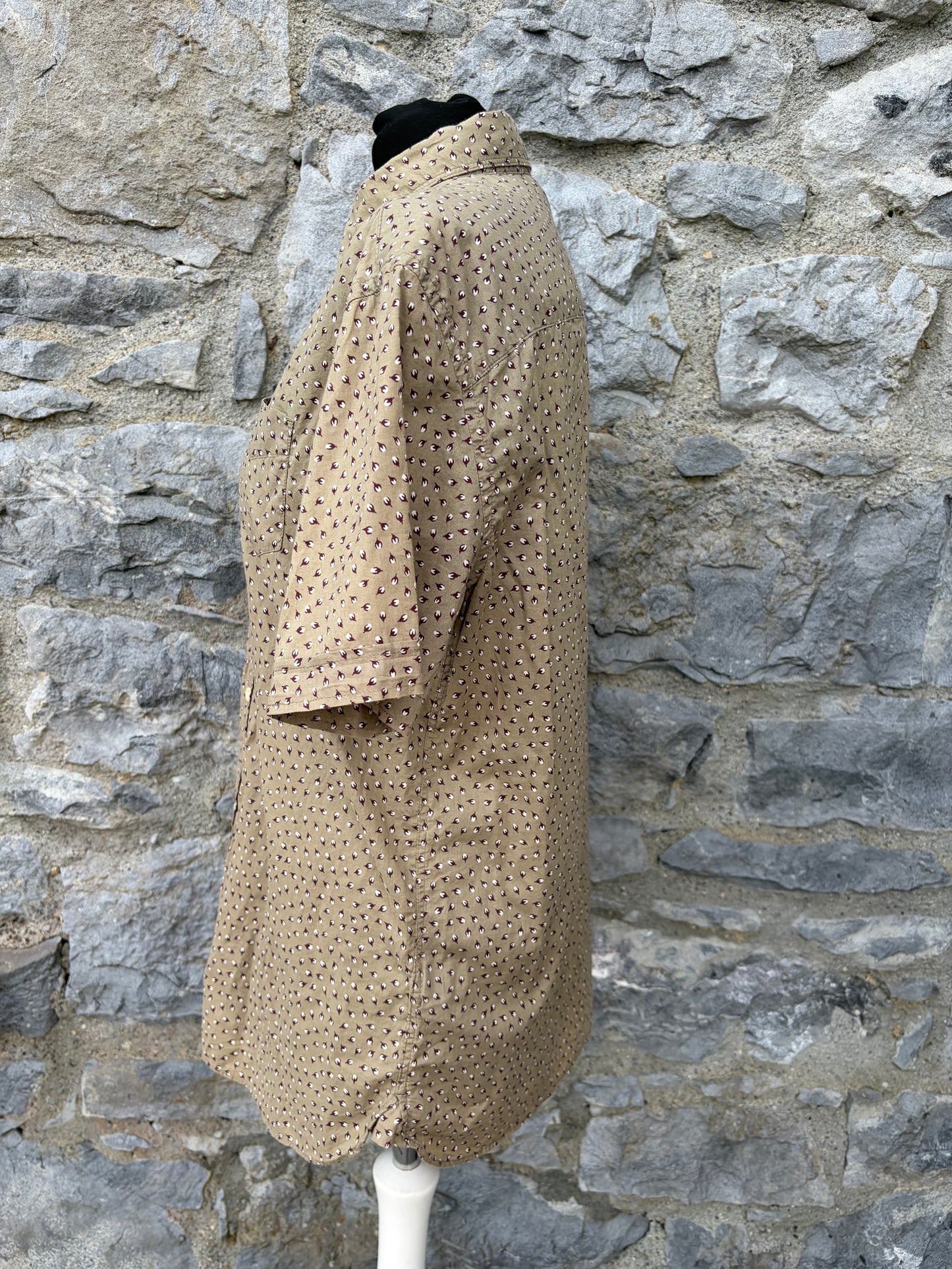 Cotton buds print beige shirt Small