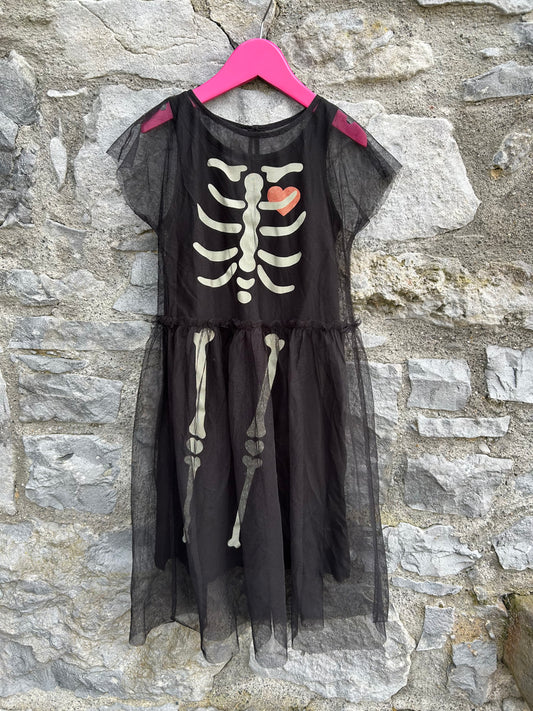 Skeleton dress  5-6y (110-116cm)
