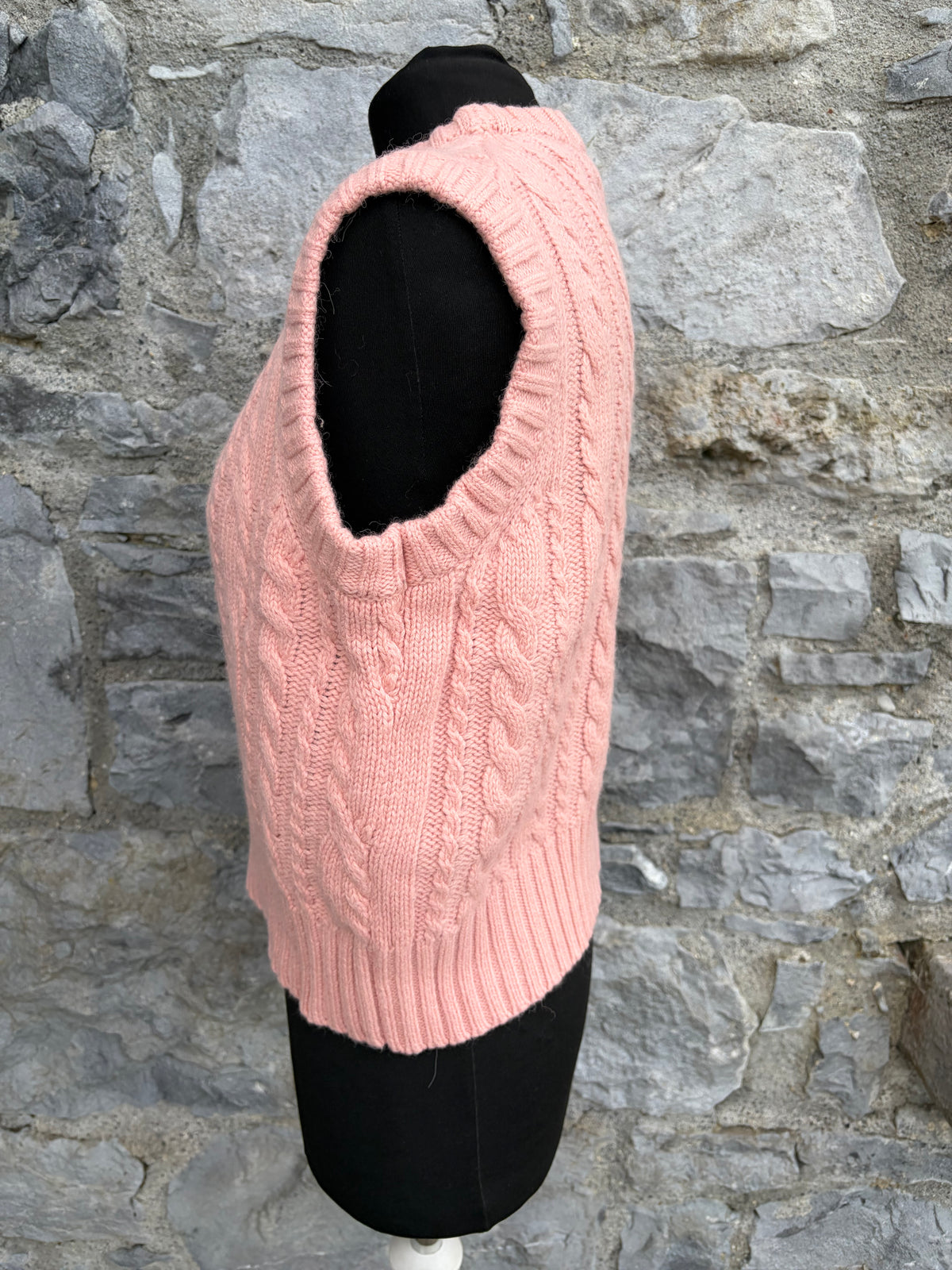 Peach cable sleeveless jumper uk 8-10