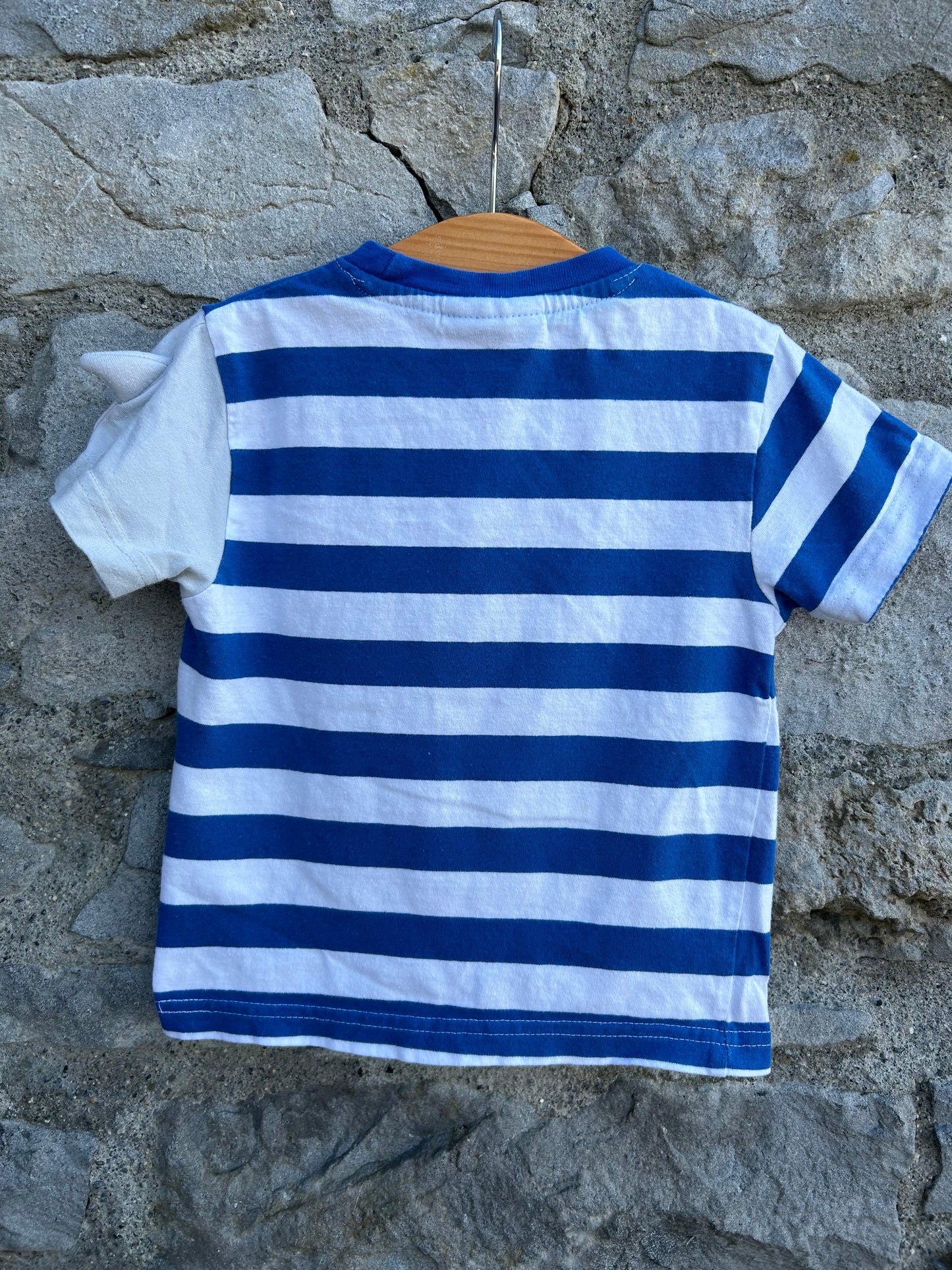 Shark stripy T-shirt  18-24m (86-92cm)