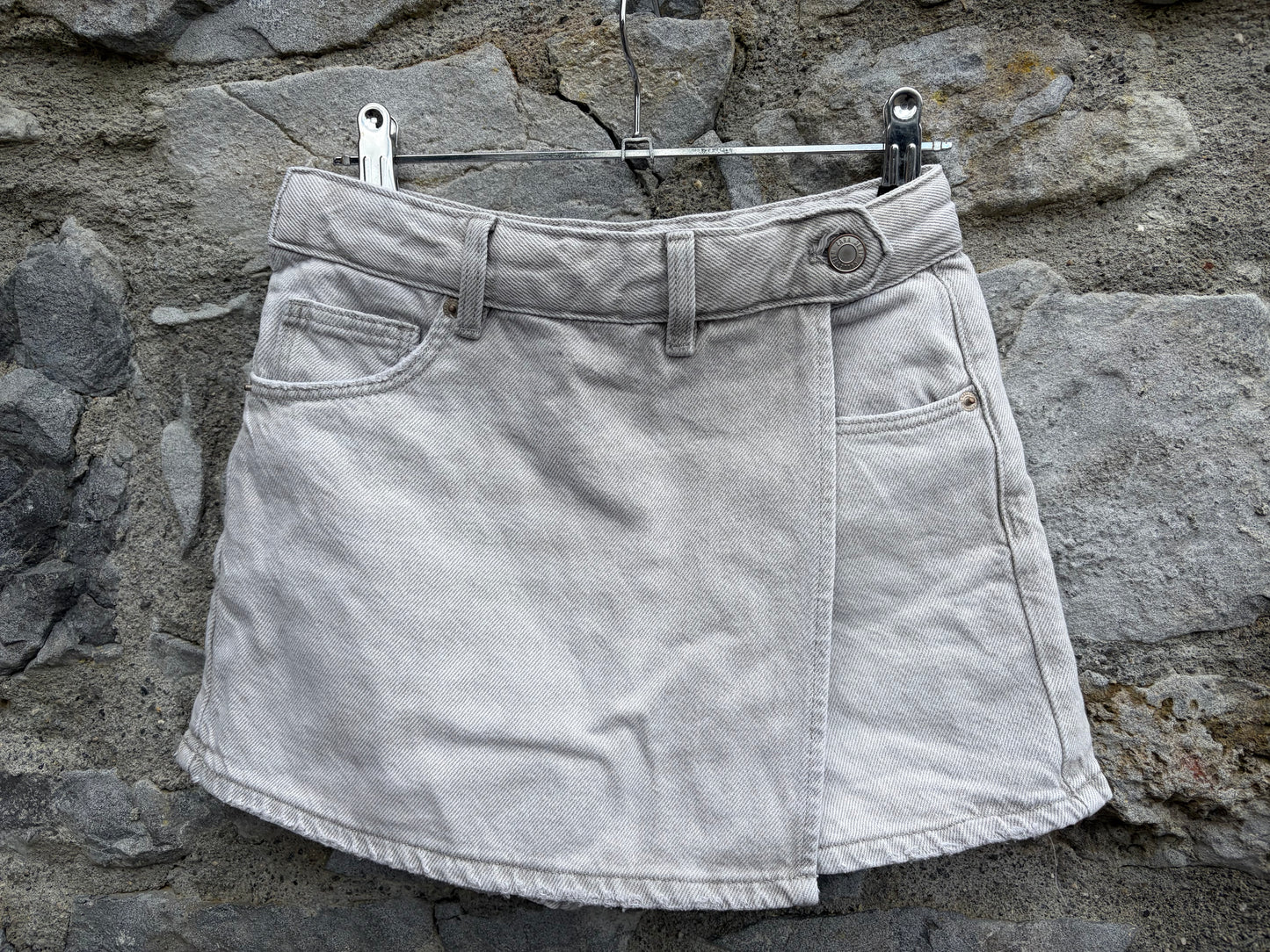 Grey denim skort 11-12y (146-152cm)