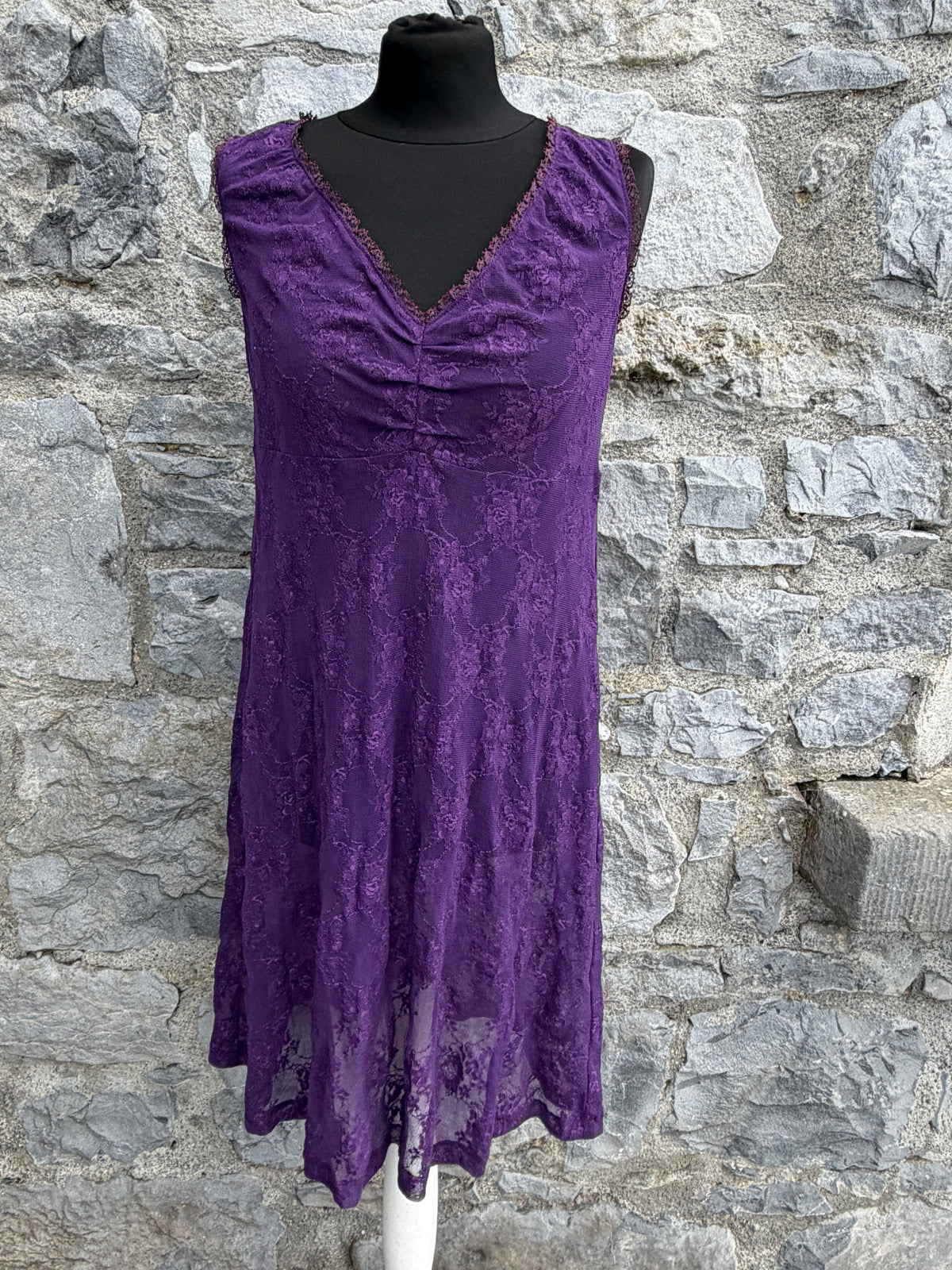 Purple lace dress uk 10-12
