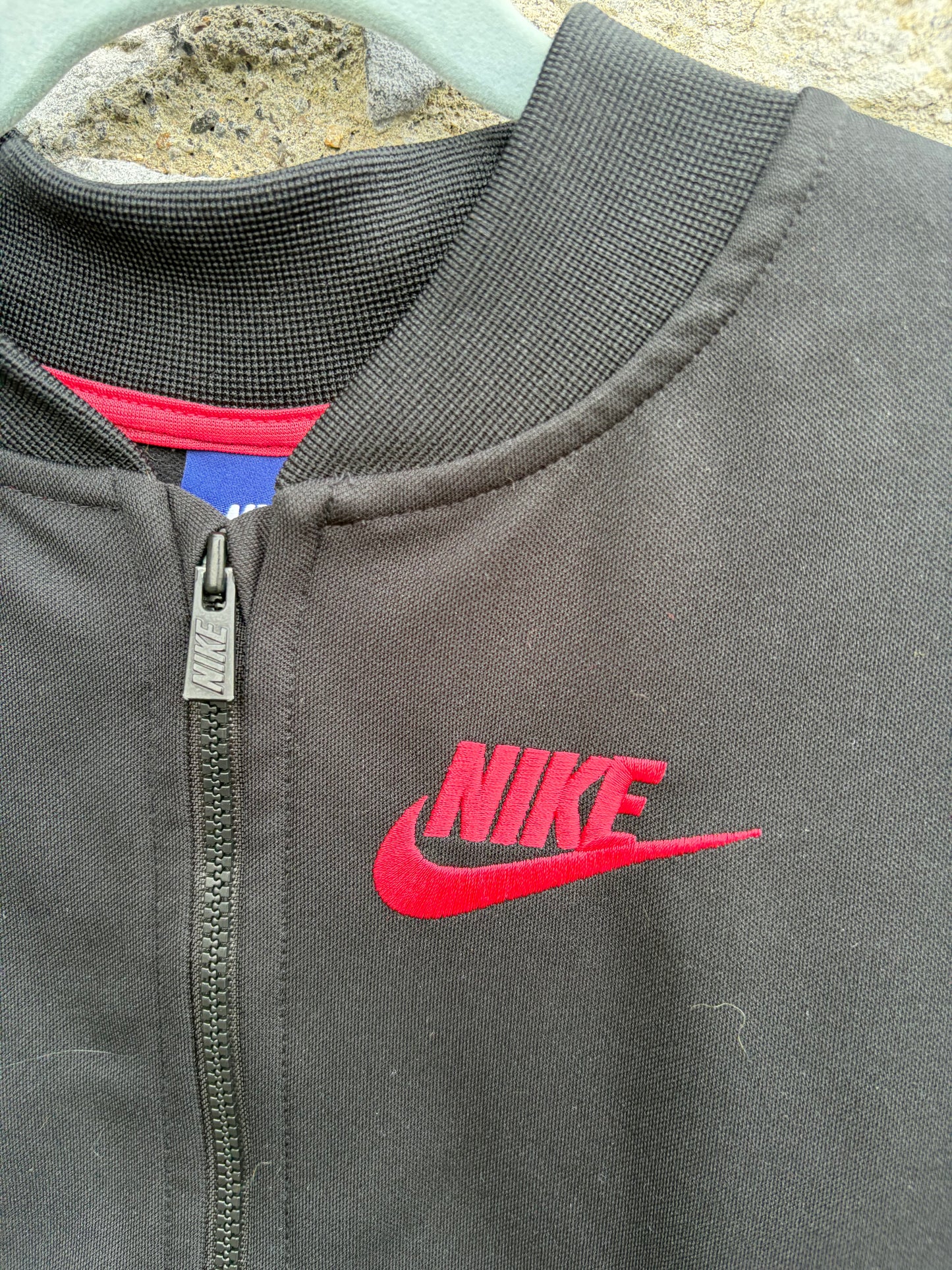 Black sport jacket 10-11y (140-146cm)