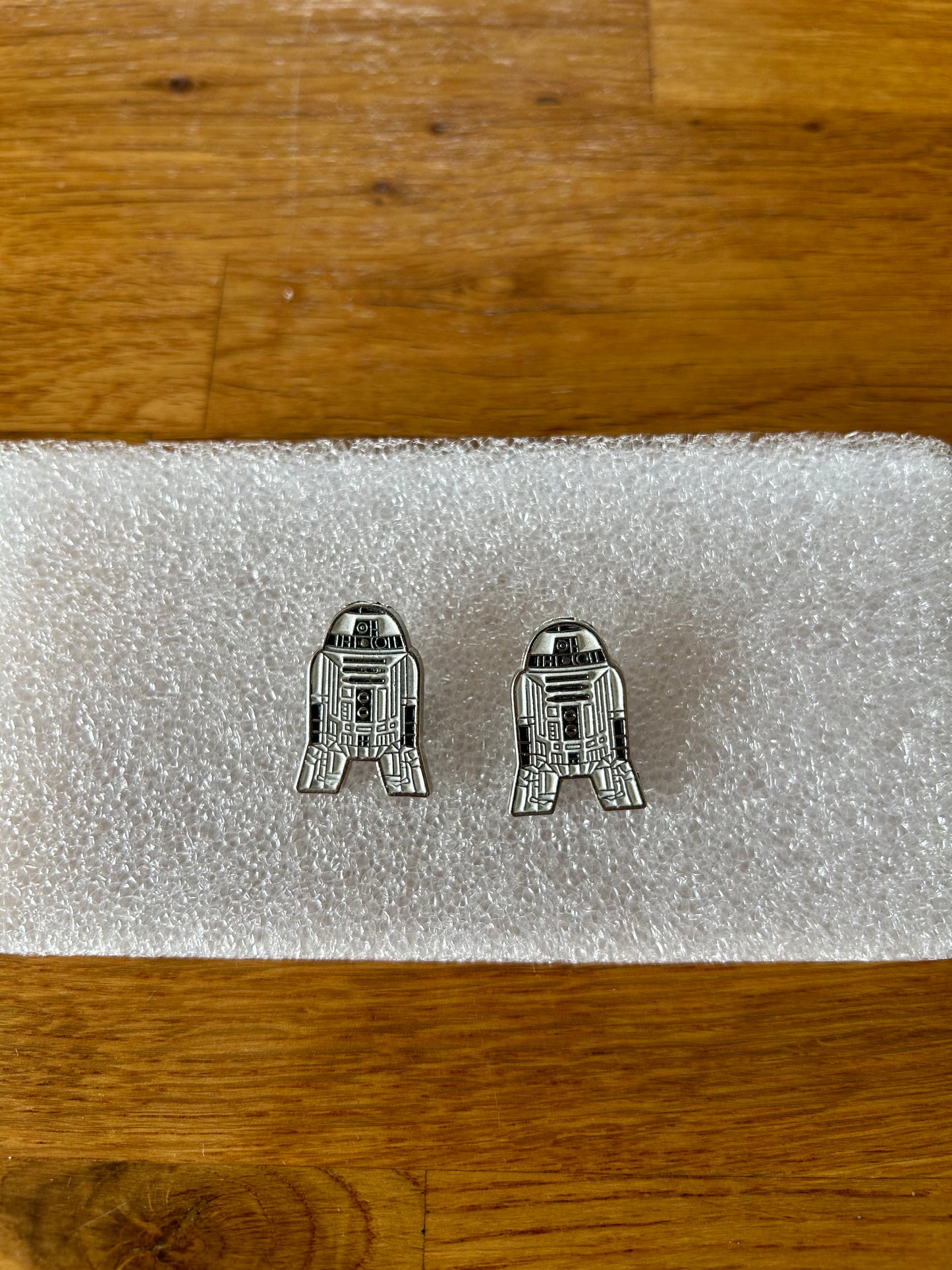 Black R2D2 cufflinks