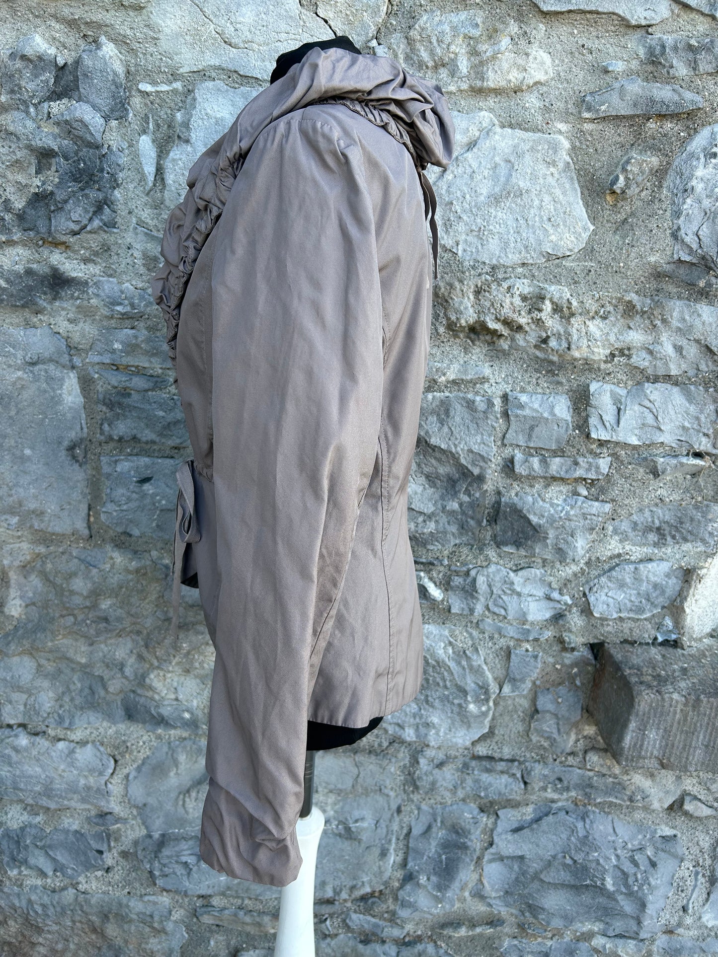 Ruffled collar beige jacket uk 10-12
