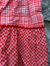 Load image into Gallery viewer, Y2K red check skirt  6-8y (116-128cm)
