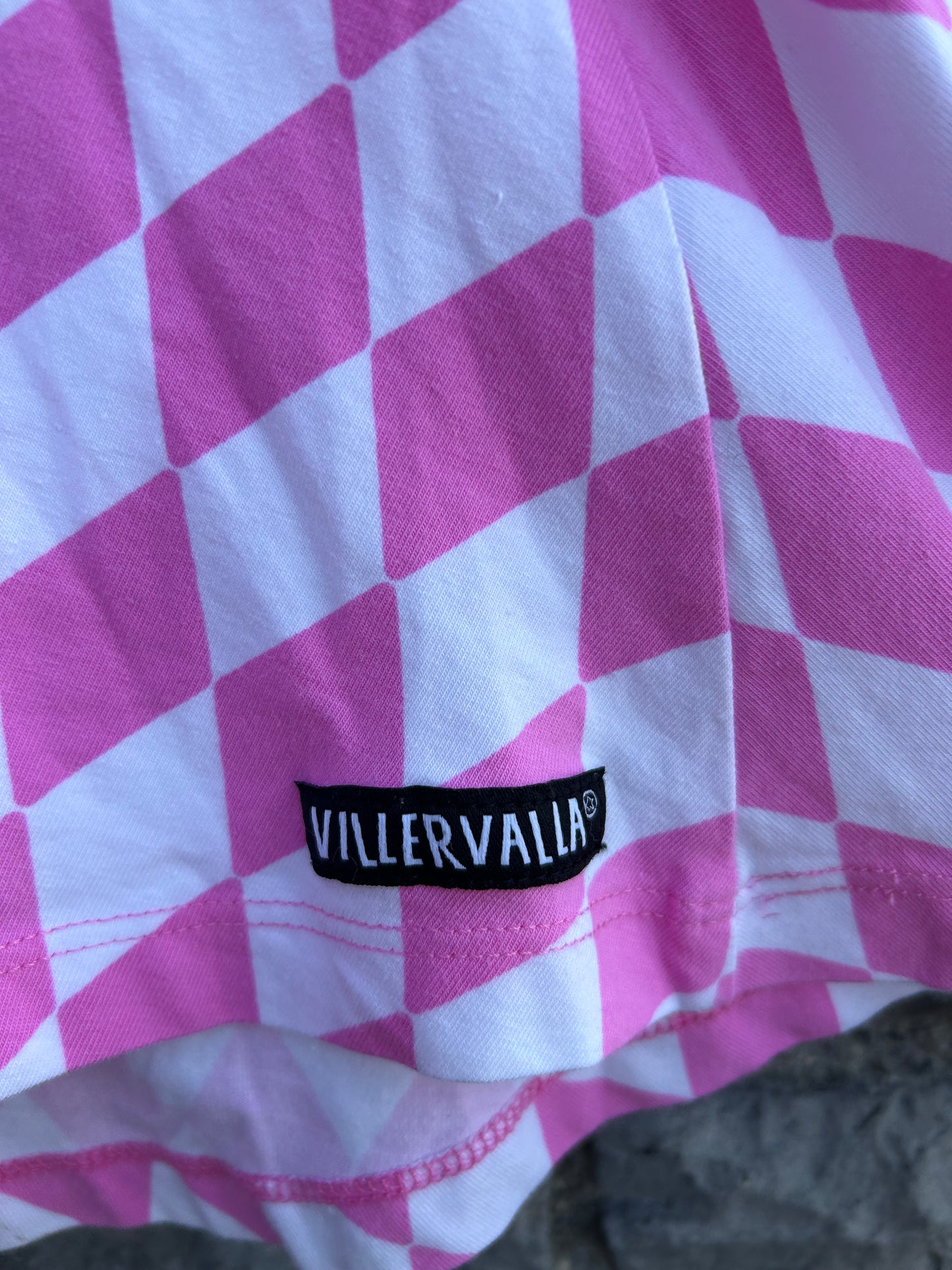 Pink diamonds skater skirt  11-12y (146-152cm)