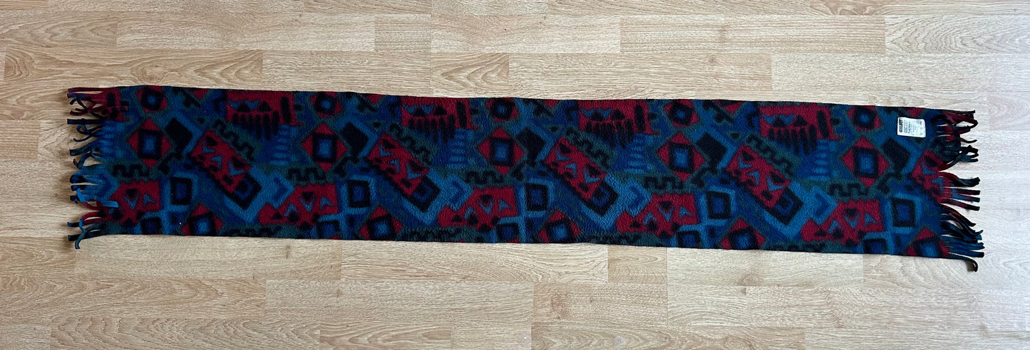 Geometric fleece scarf