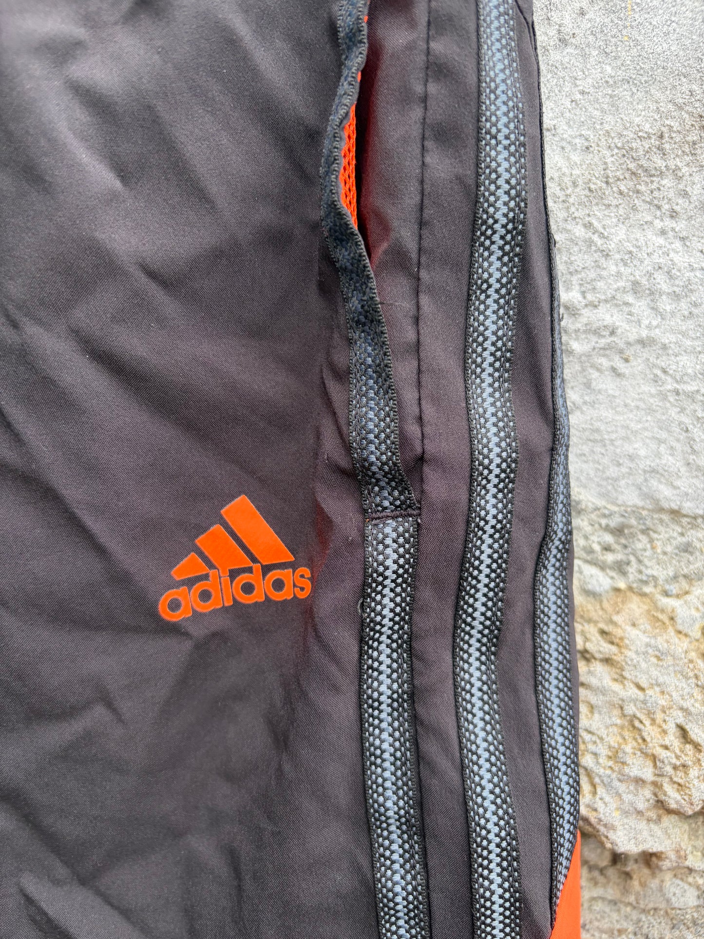 Black&orange shorts  12y (152cm)