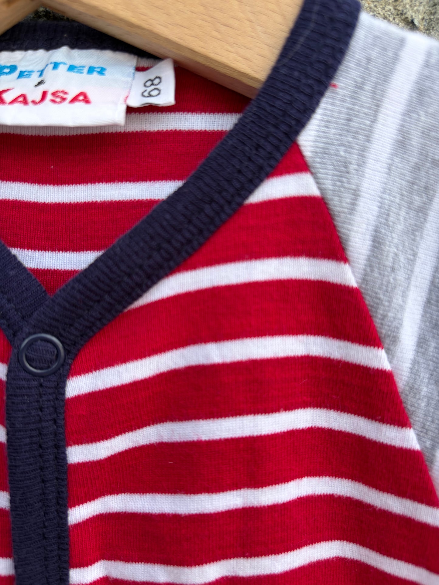 Stripy red raglan rompers 6m (68cm)