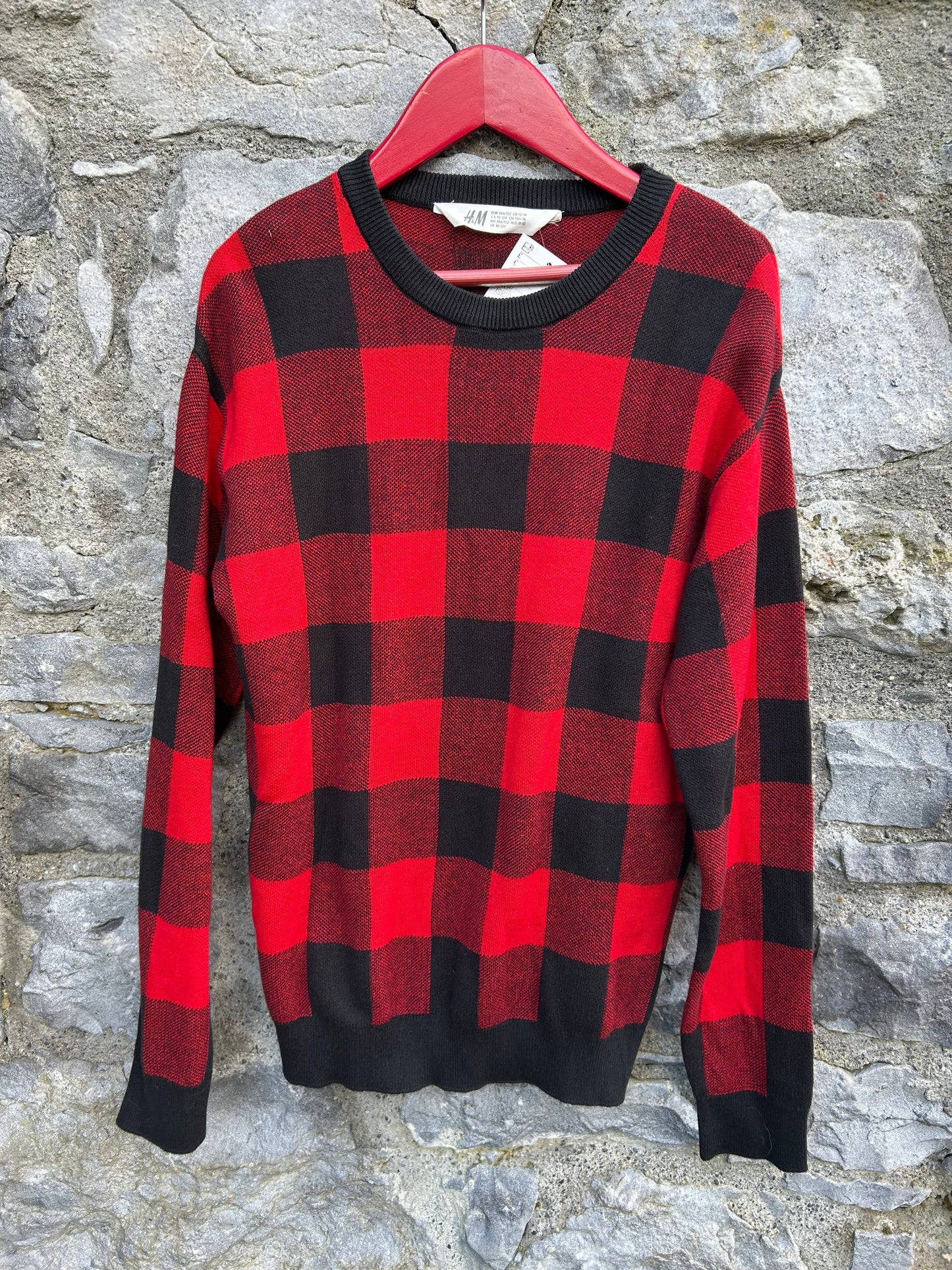 Red check jumper  11-12y (146-152cm)