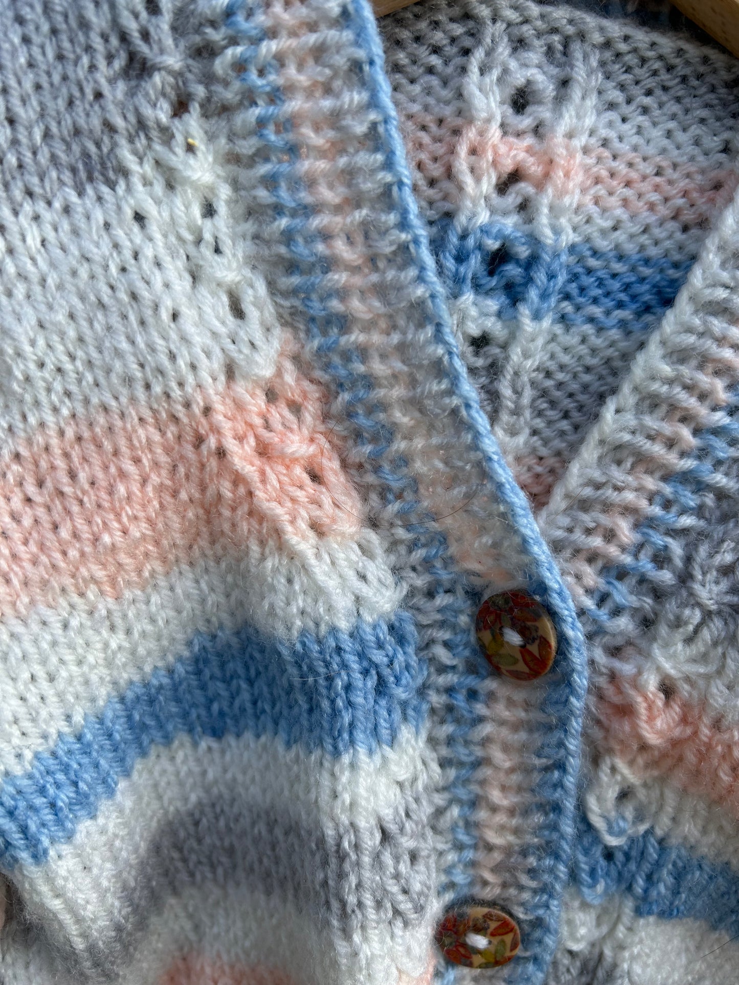 Blue&white peach pointelle cardigan  3-6m (62-68cm)