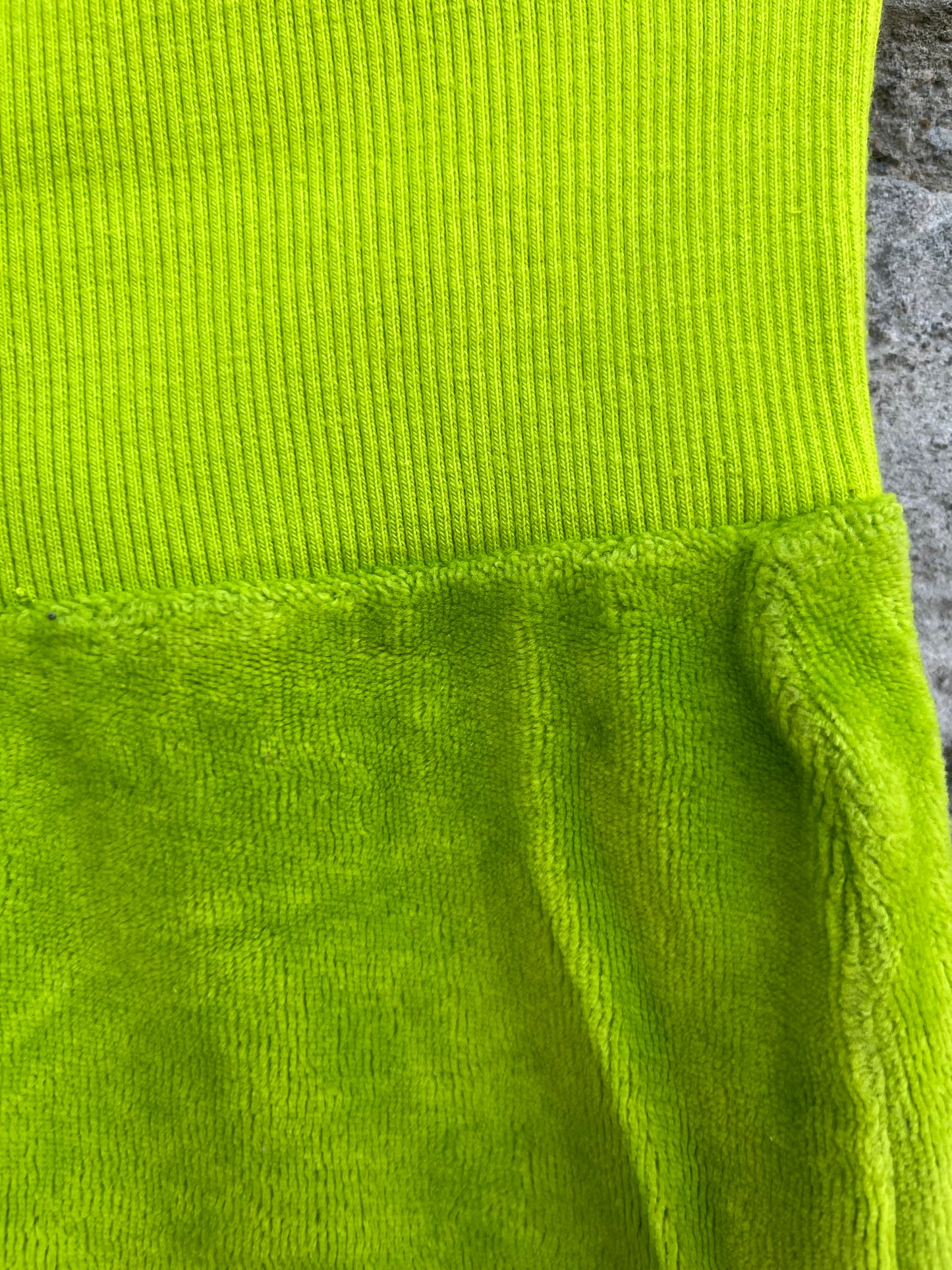 Lime velour pants  9-12m (74-80cm)