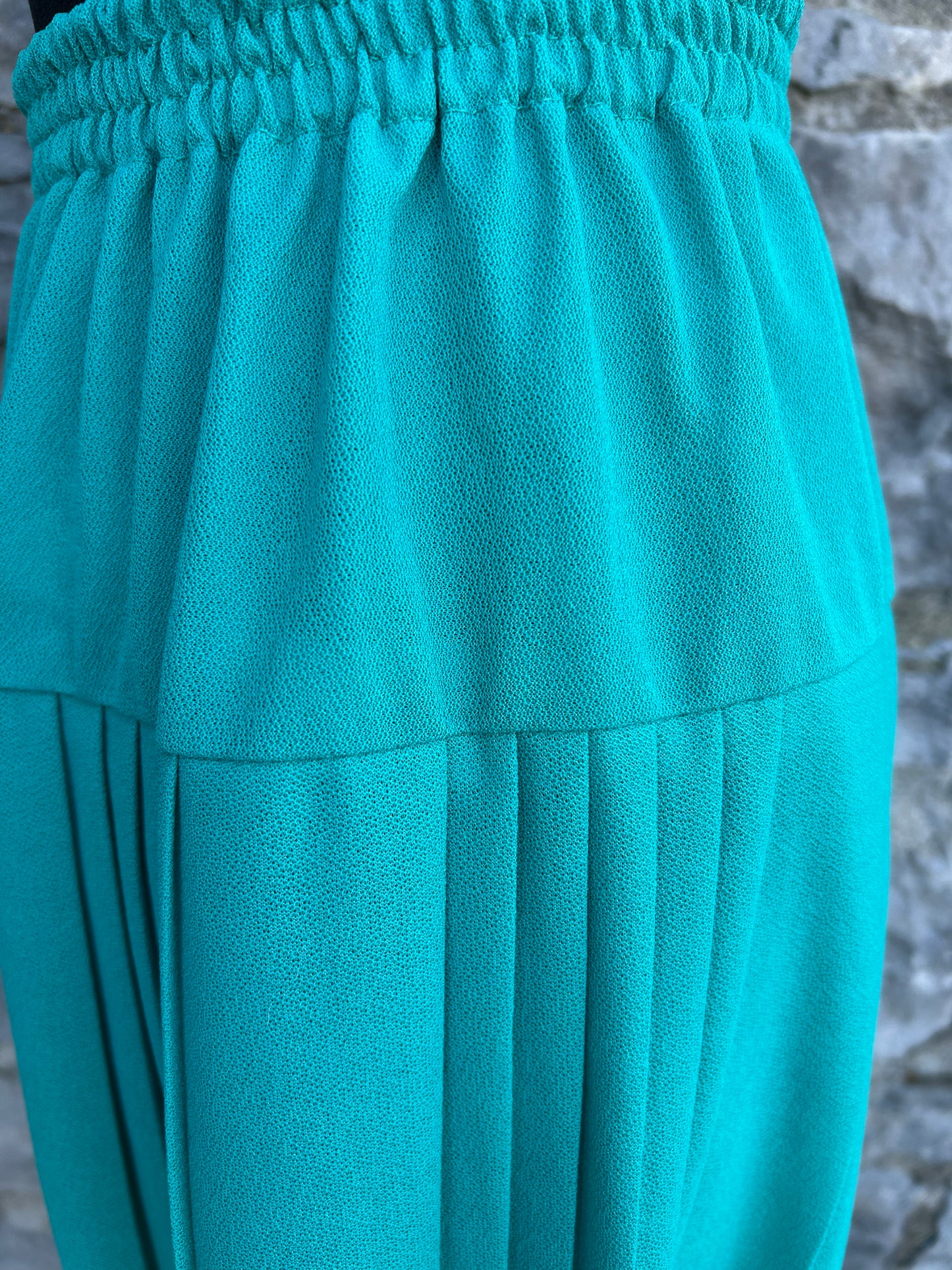 90s green pleated skirt uk 6-10