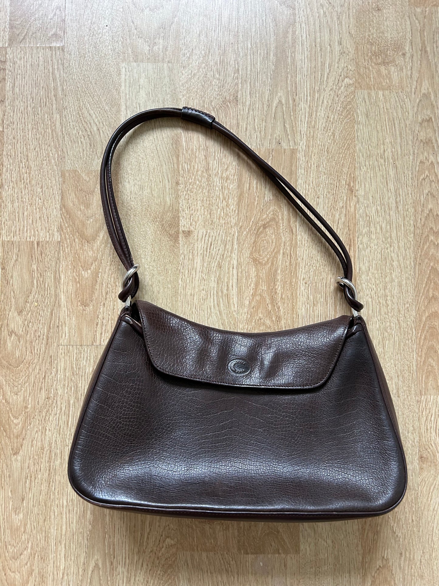 Brown shoulder bag