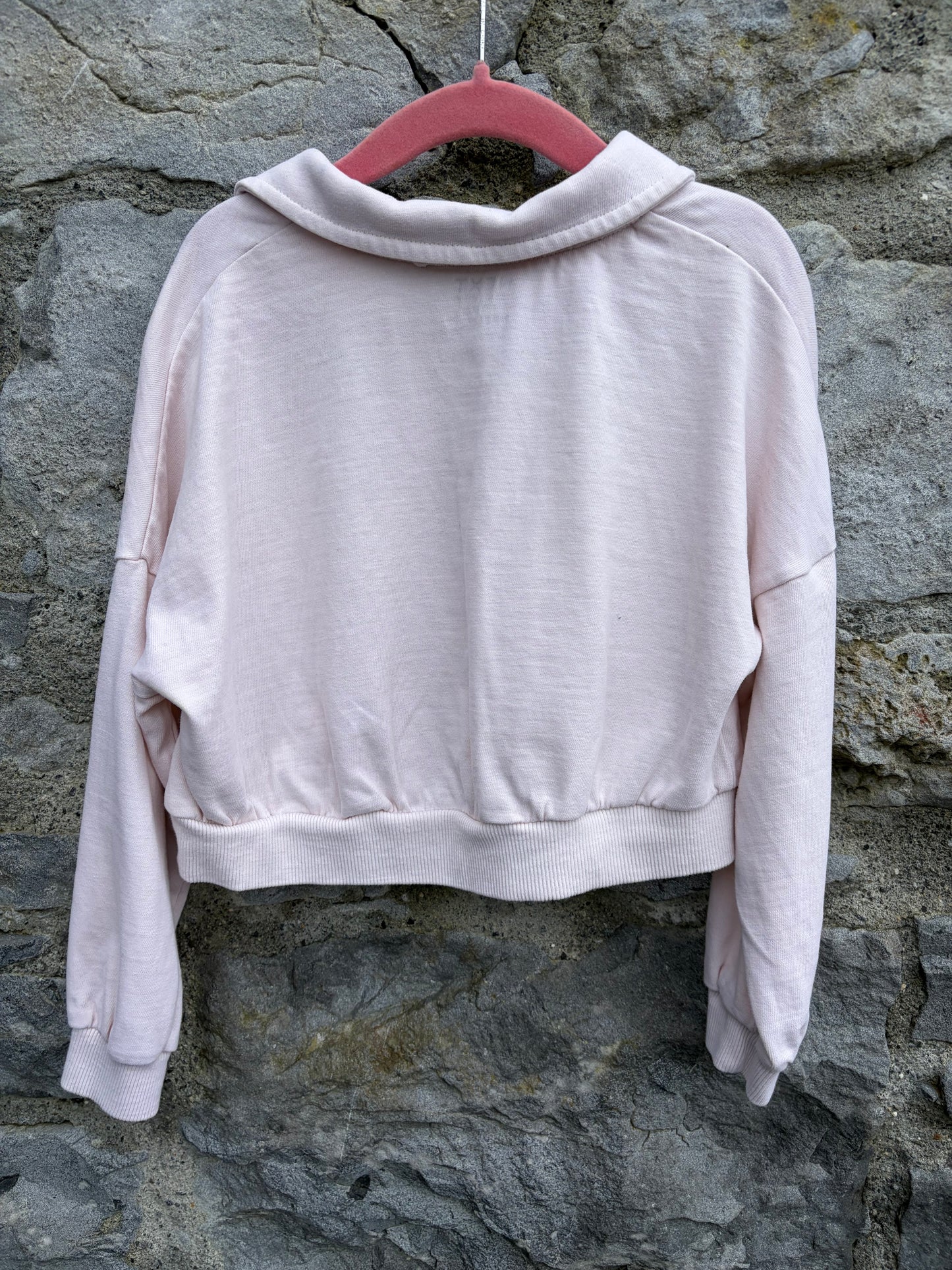 Cream cropped sweatshirt 5y (110cm)