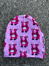 Load image into Gallery viewer, Pink unicorn hat  3-7y (98-122cm)
