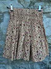 Load image into Gallery viewer, Beige paisley skirt  13y (158cm)
