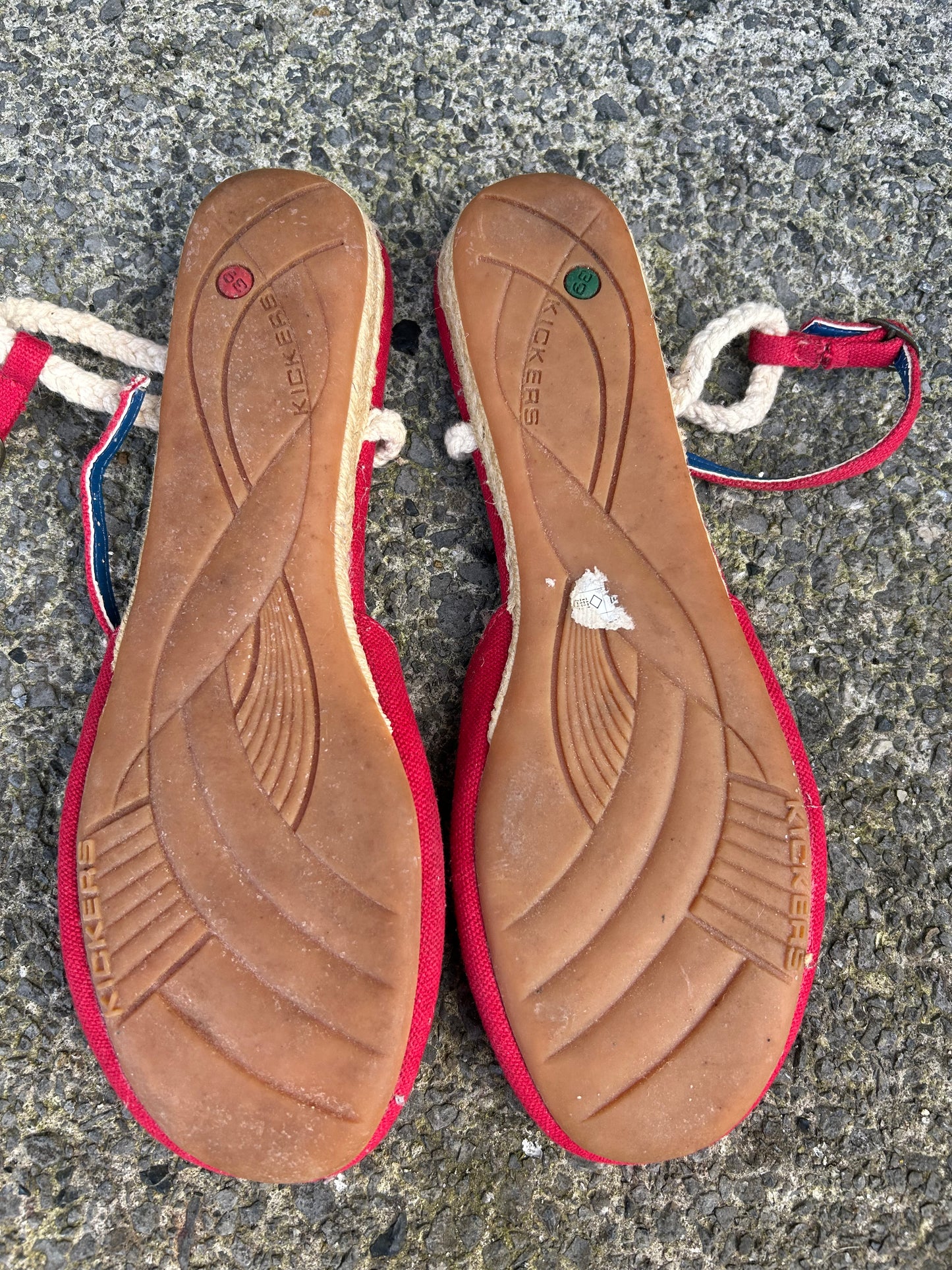 Red flats  uk 5 (eu 38)