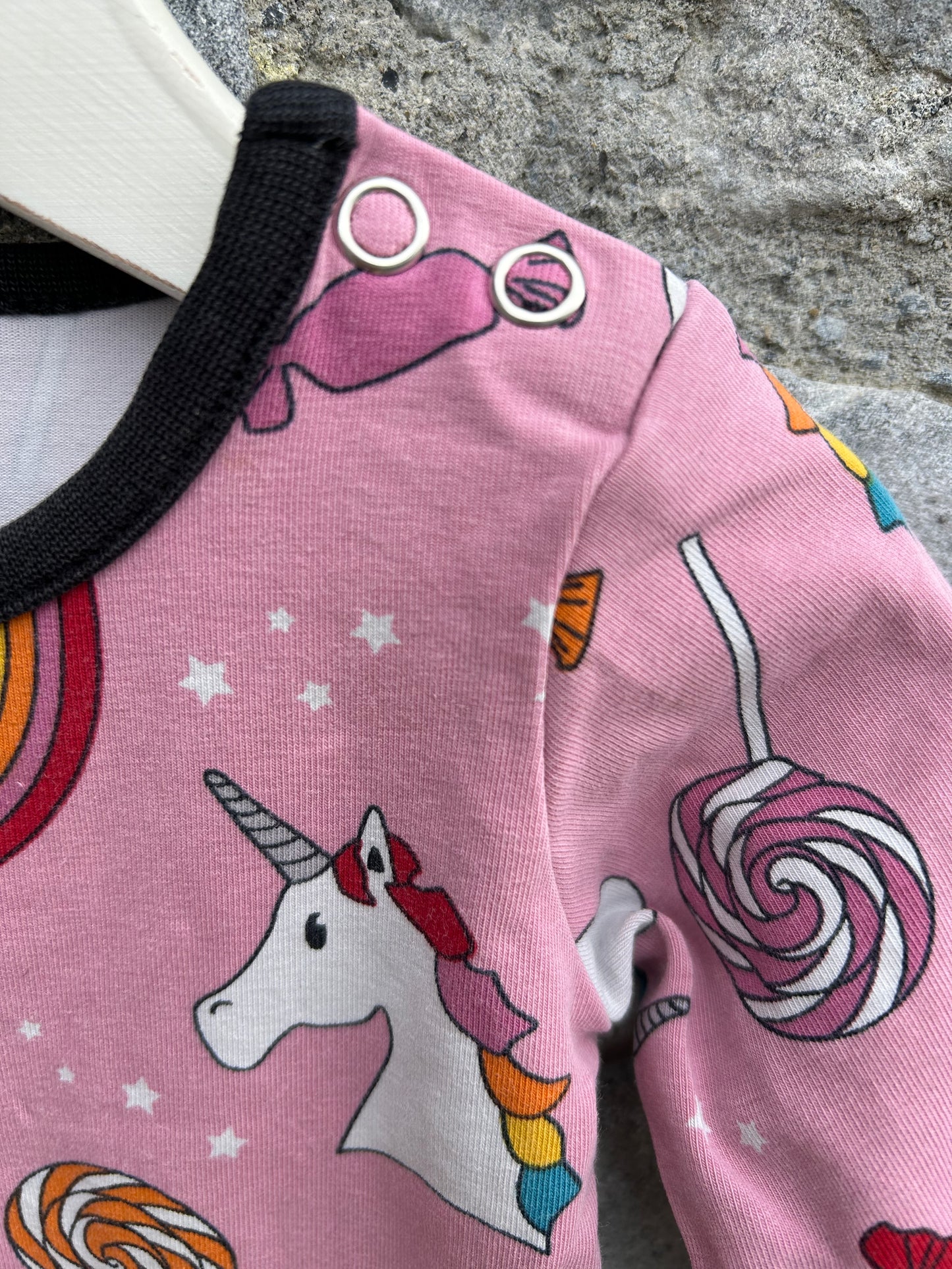 Unicorns&rainbows pink vest  3-6m (62-68cm)