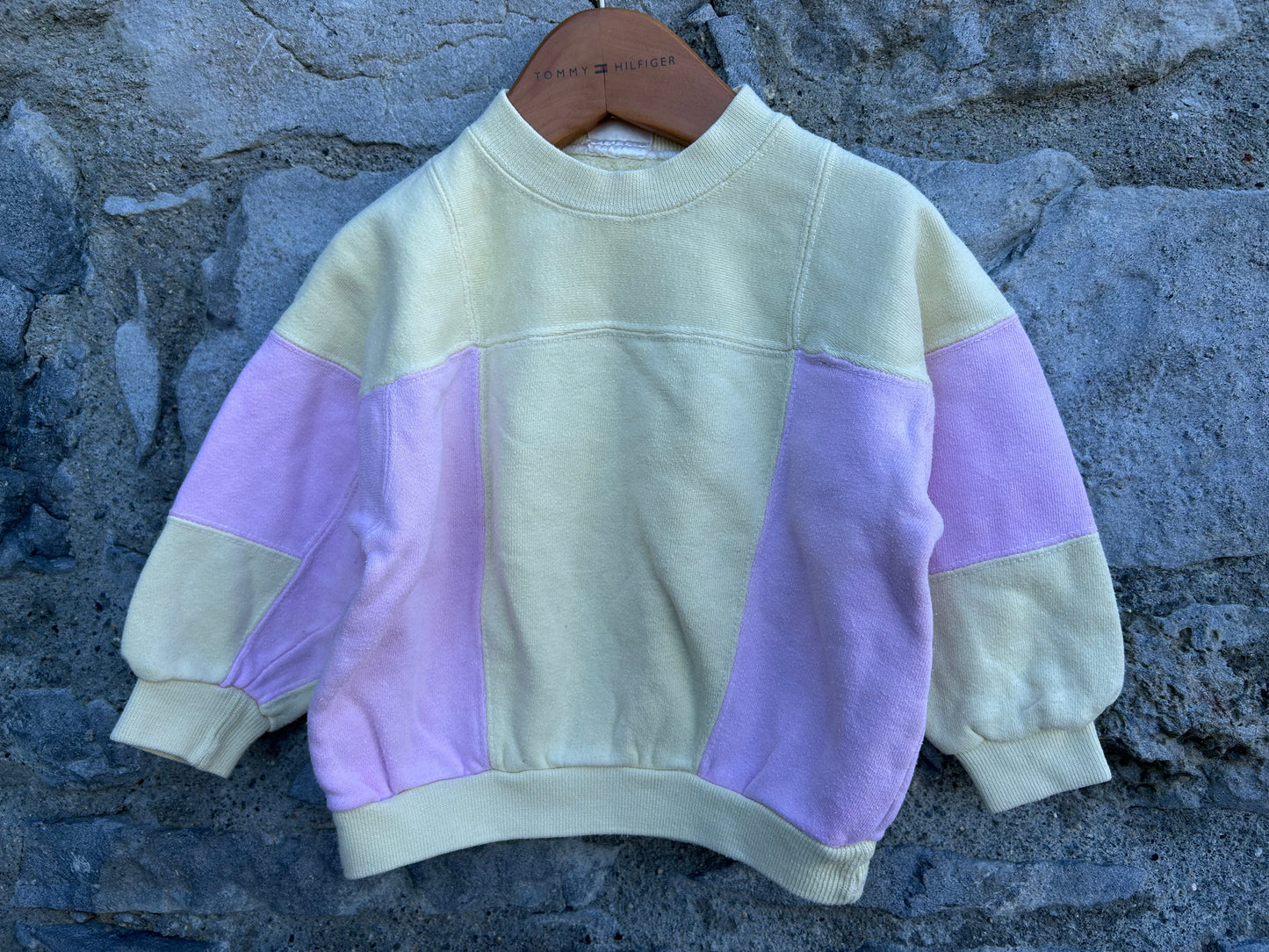 90s yellow&pink sweatshirt  12m (80cm)