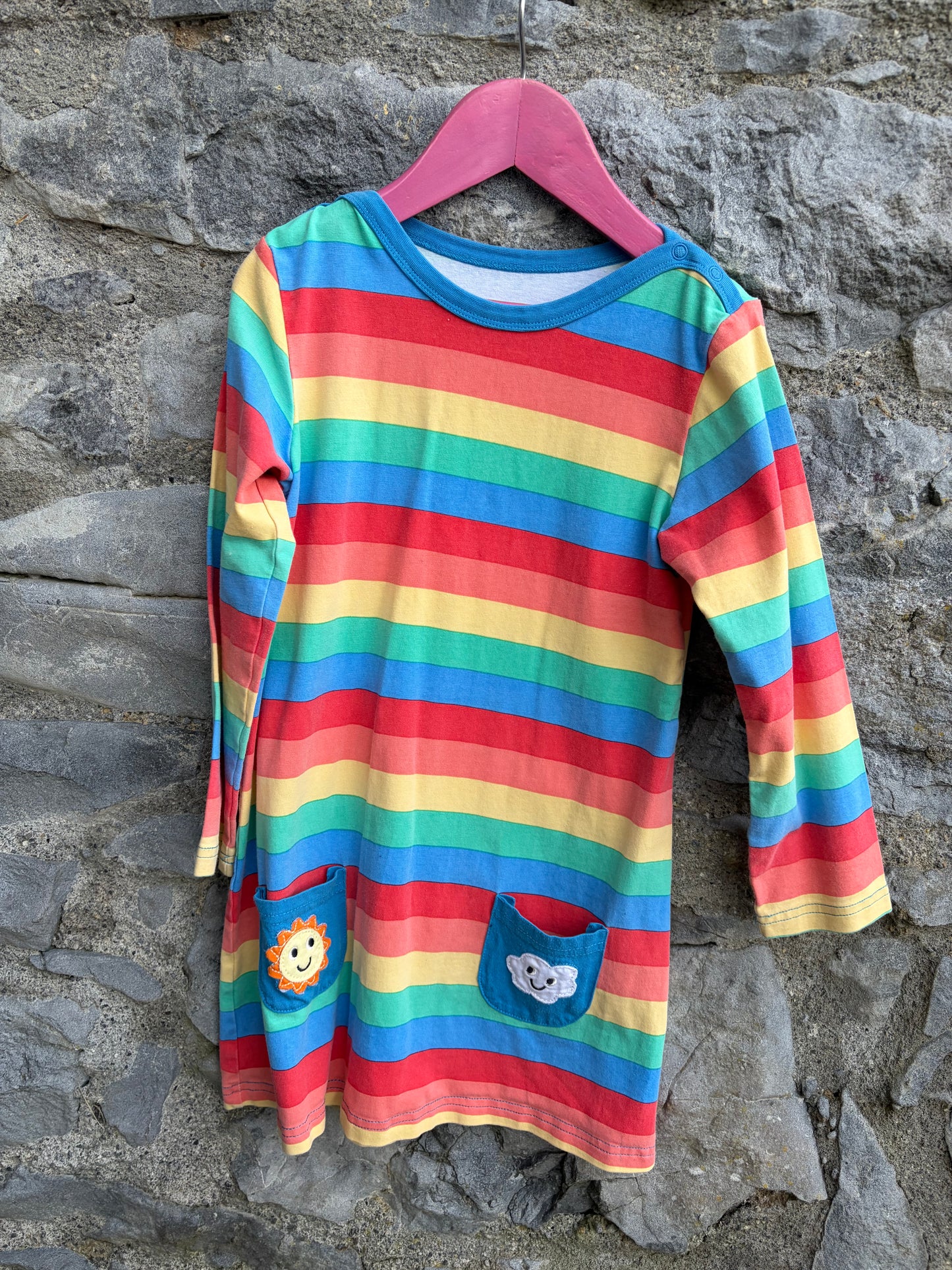 Rainbow stripes dress 6y (116cm)