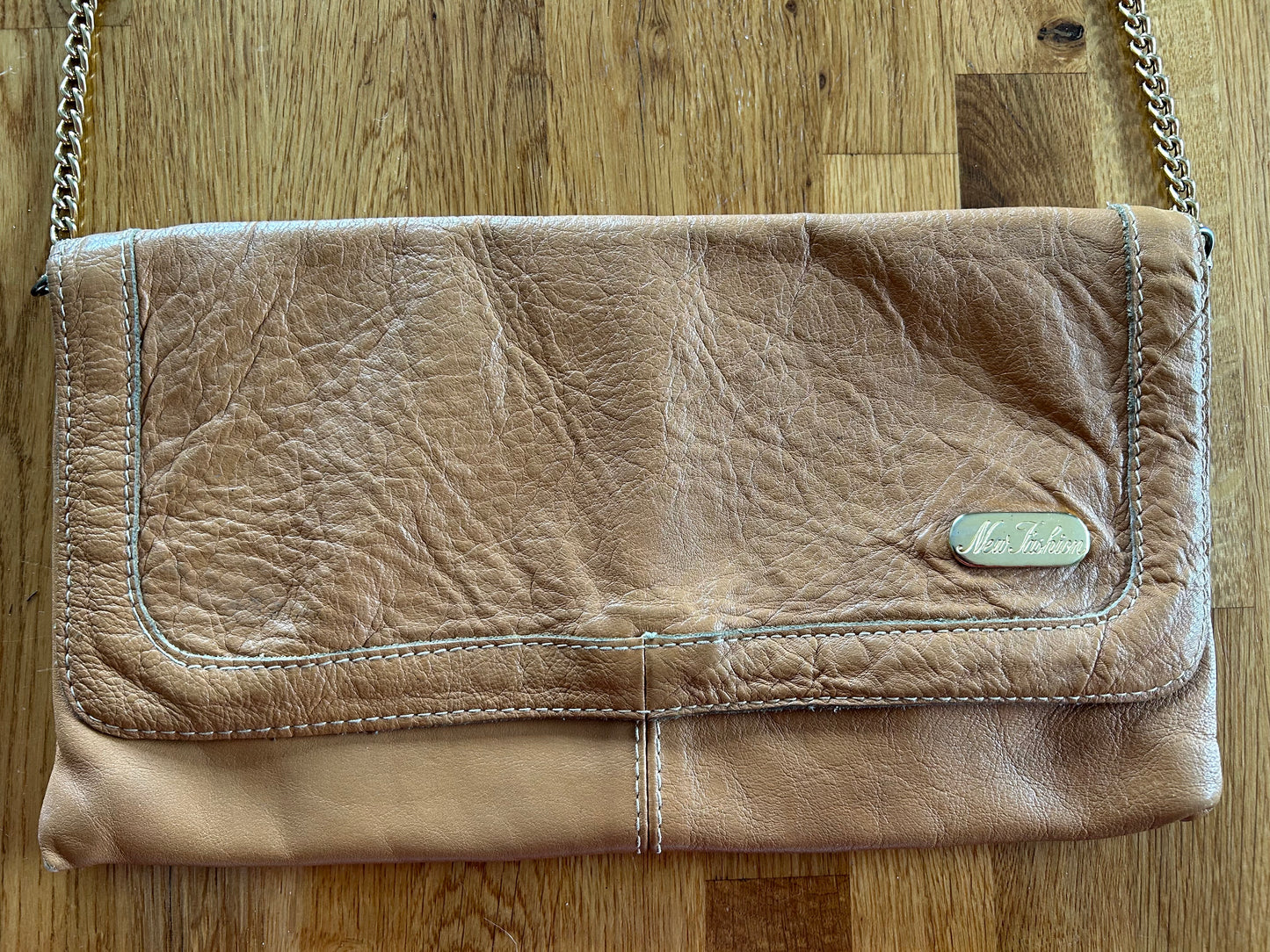 Beige leather bag