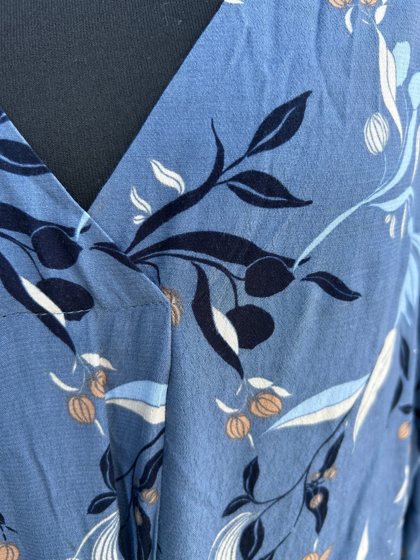 Blue floral blouse uk 12