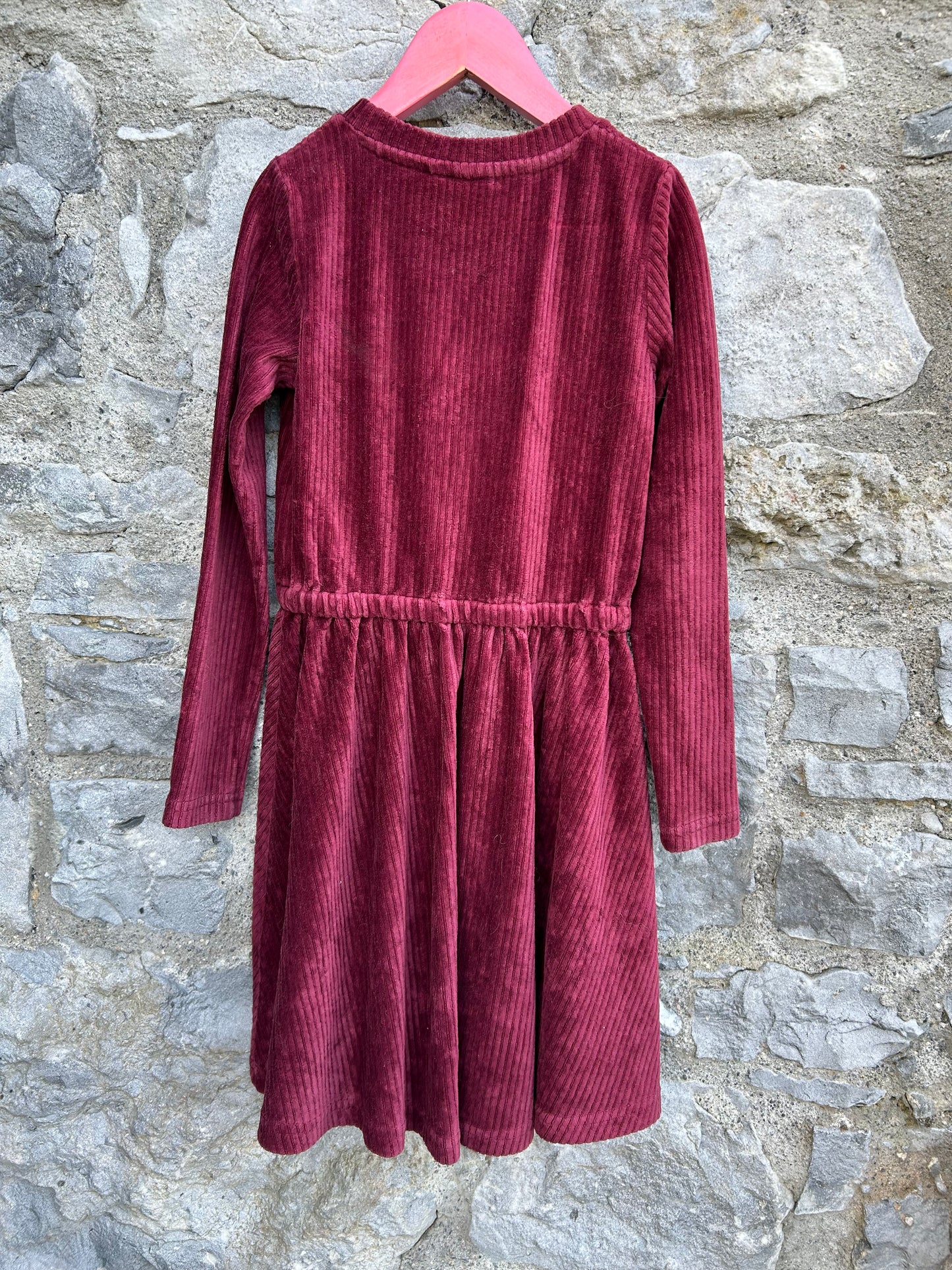 Maroon ribbed velour dress  7-8y (122-128cm)