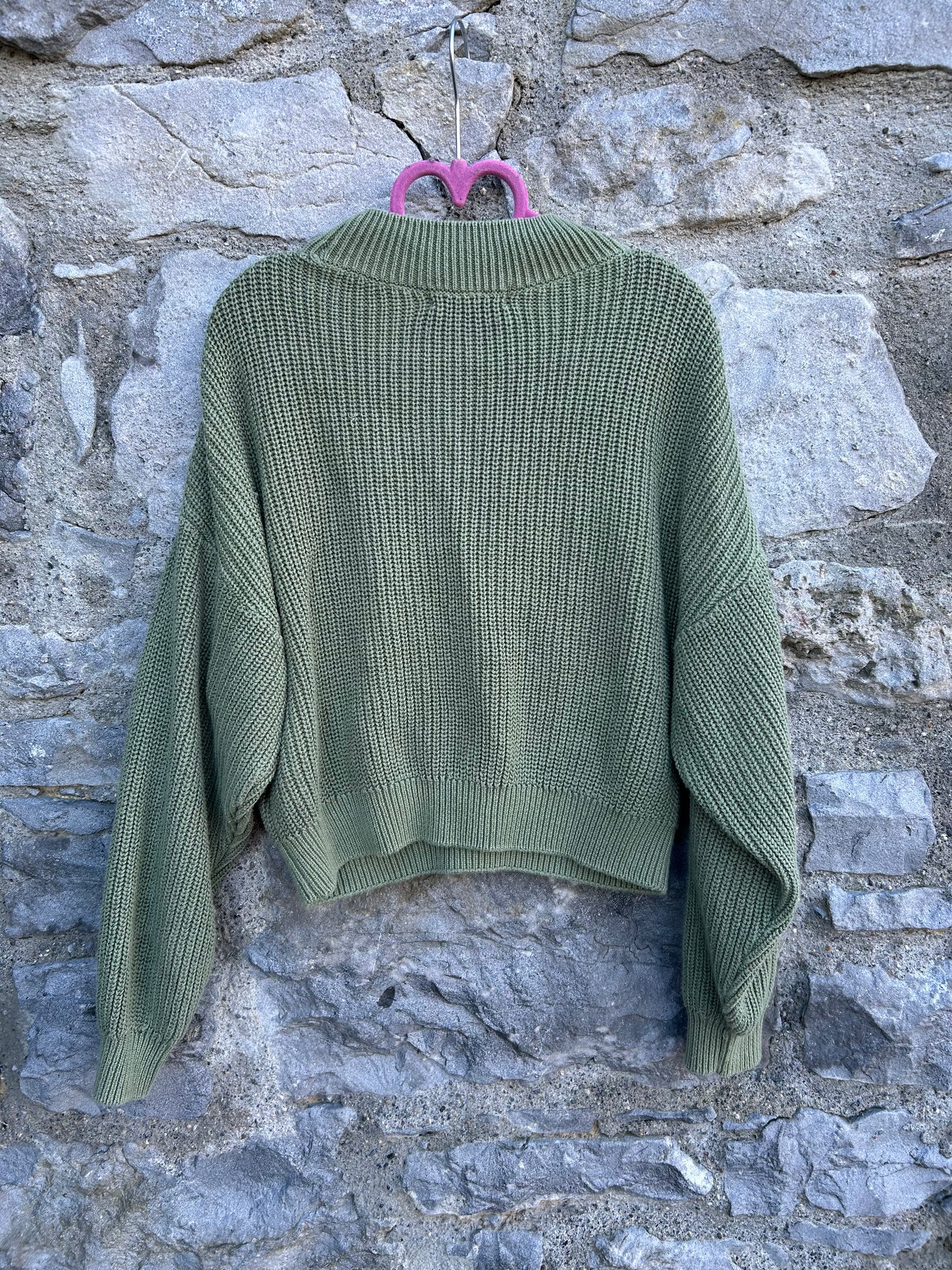 Green cropped jumper  9-10y (134-140cm)