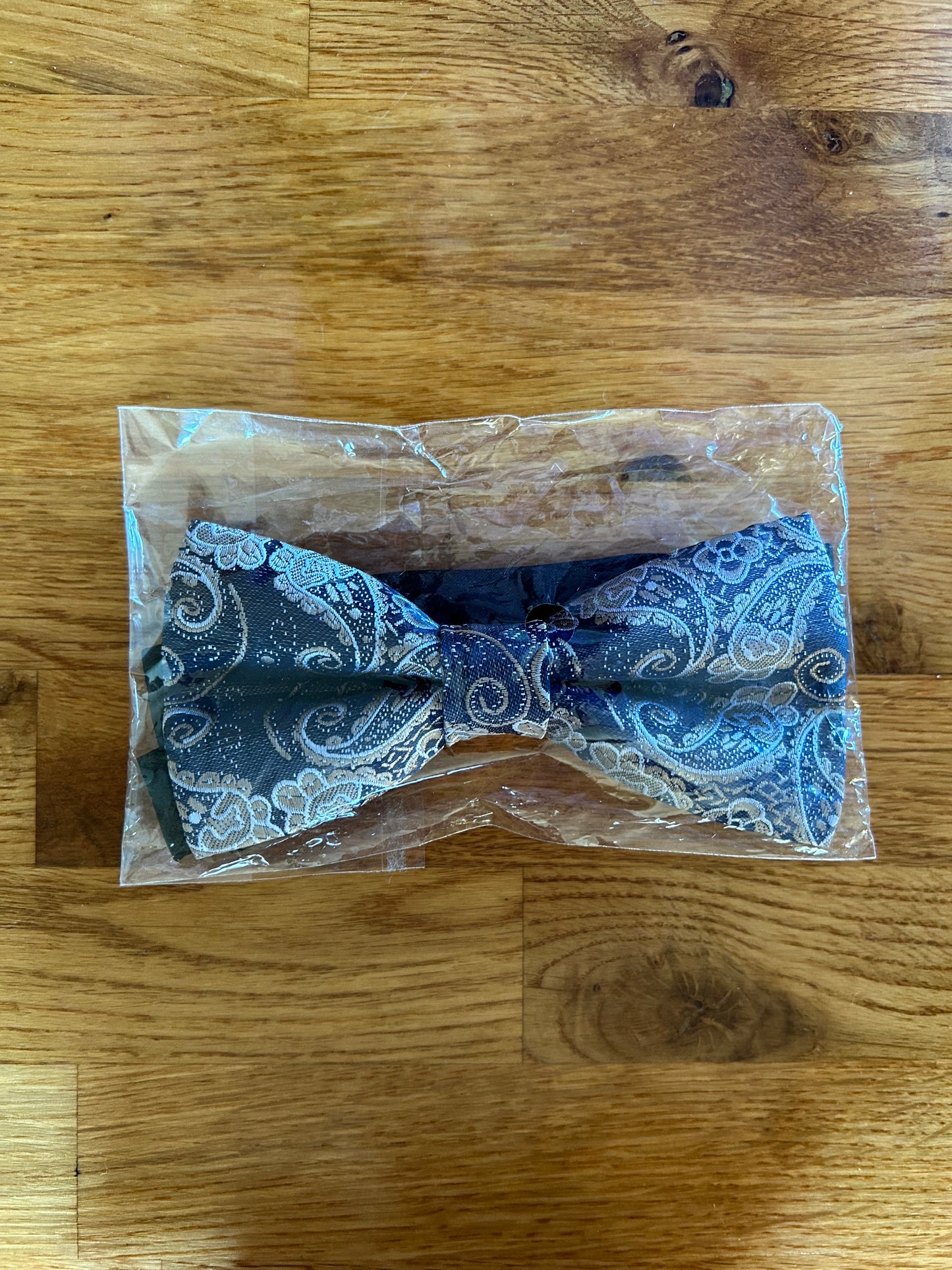 Navy paisley bow tie