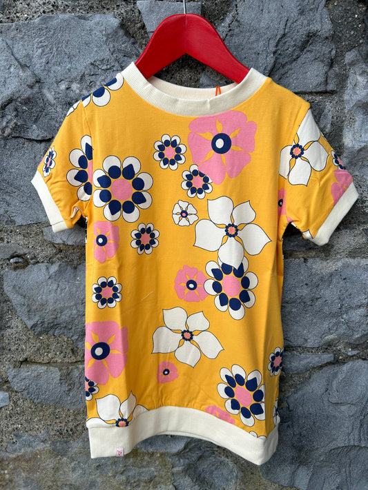 Yellow floral T-shirt  8y (128cm)