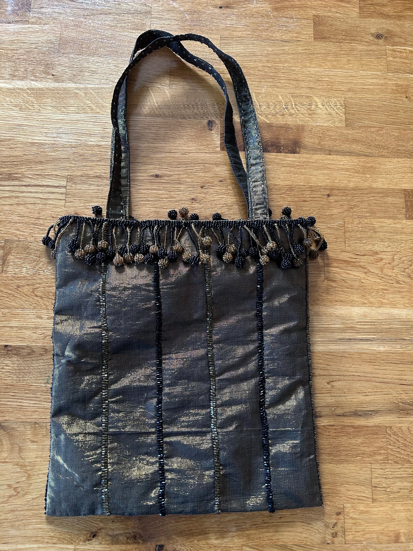 Black&gold beaded bag