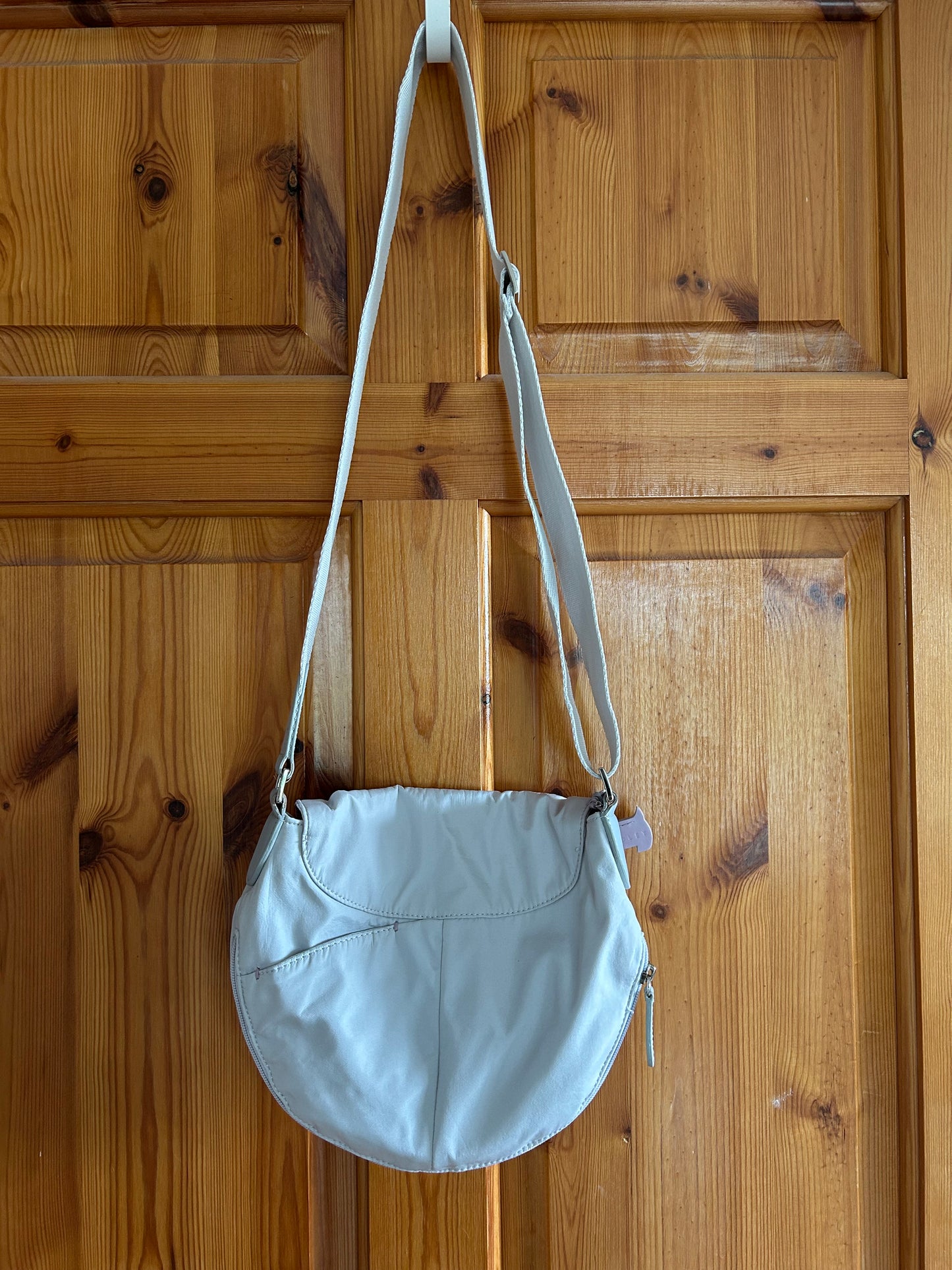 Cream&pink crossbody bag