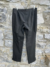 Load image into Gallery viewer, Black cropped pants uk 12
