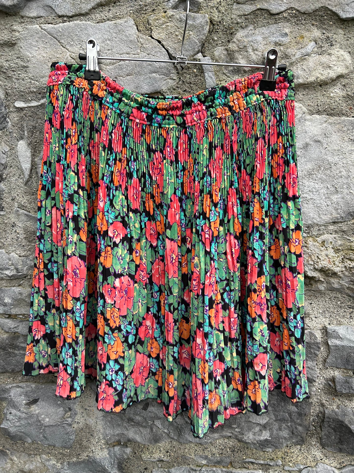 Floral pleated skirt uk 14