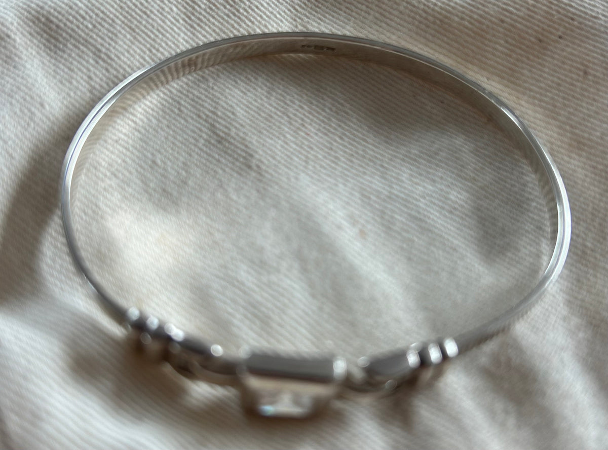 Squary bangle bracelet