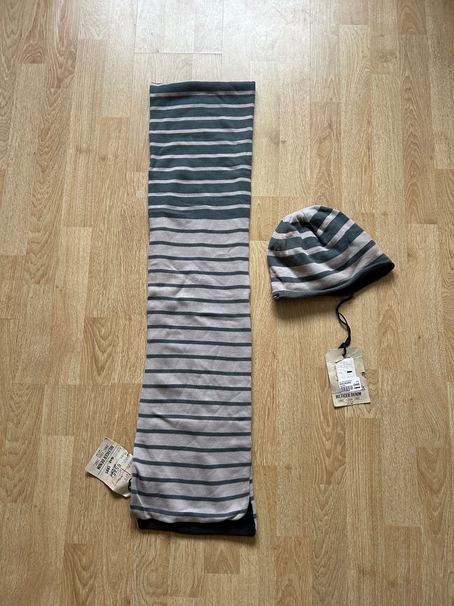 TH stripy scarf&hat