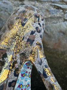 Gold leopard print heels  5.5 (eu 38.5)
