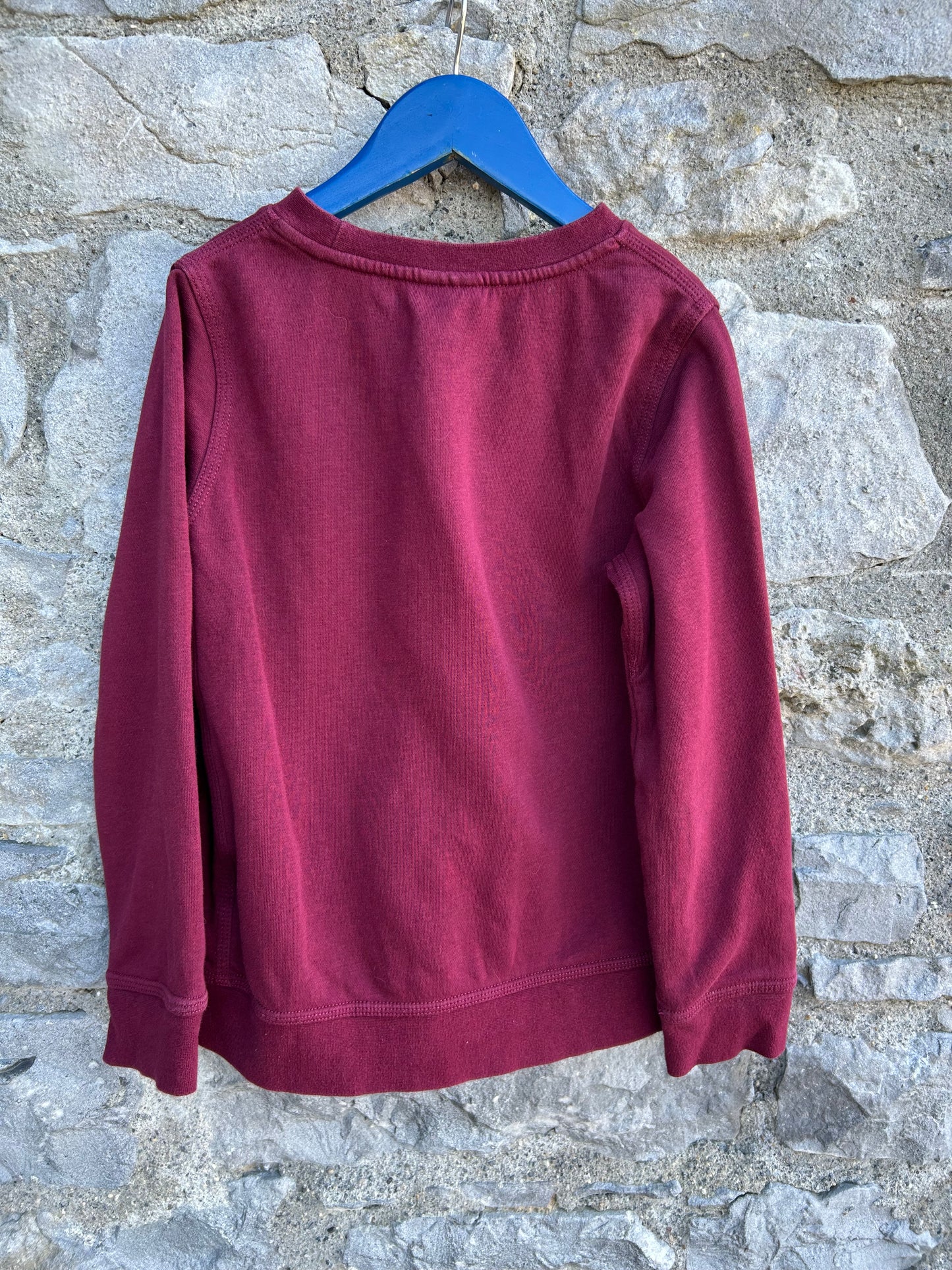 Maroon sweatshirt  7-8y (122-128cm)