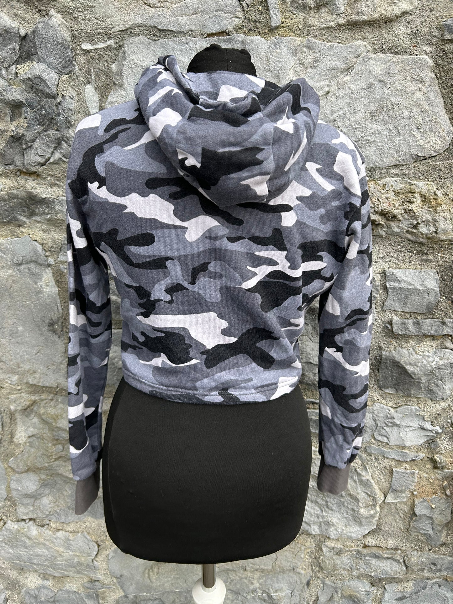 Camouflage cropped hoodie uk 4-6